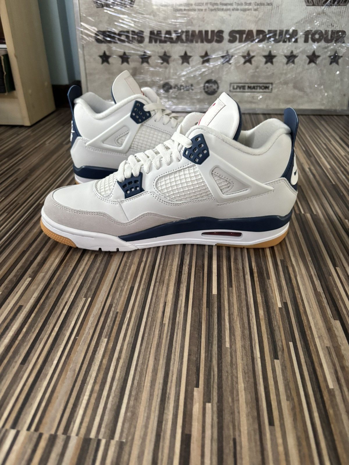 Jordan Brand Jordan 4 Retro SB Navy Size US 9.5 / EU 42-43 - 2 Thumbnail