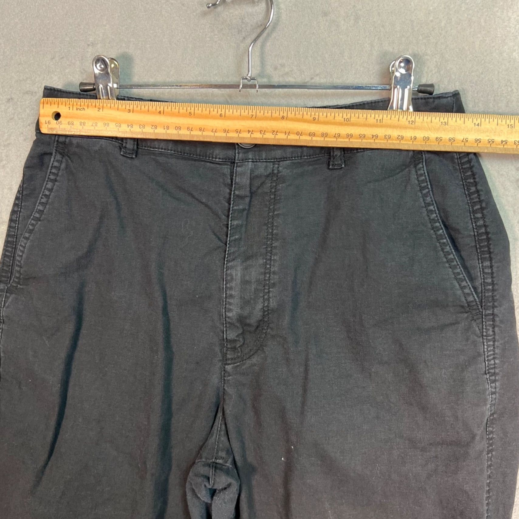 Uniqlo UNIQLO Black Womens Size 26-27 Linen-Blend Tapered Pants Drawstring Size 28" / US 6 / IT 42 - 4 Thumbnail