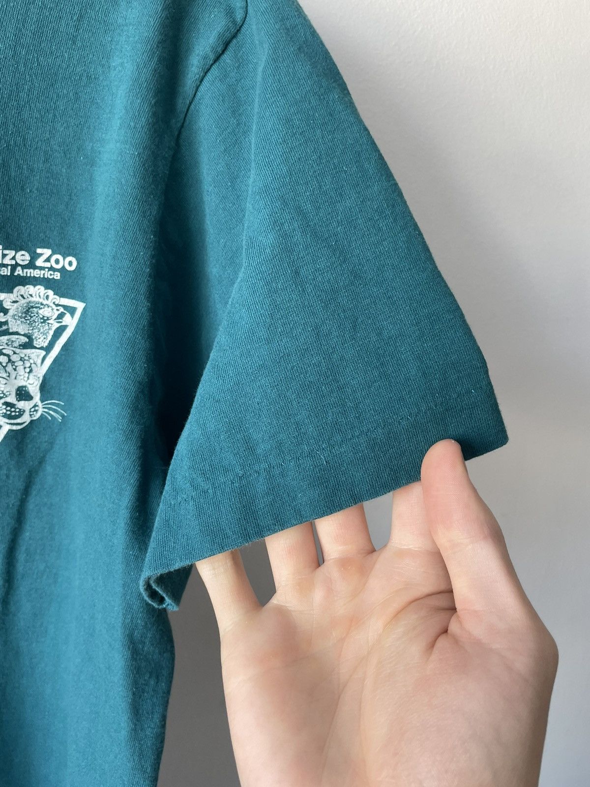 Vintage Vintage 90s Belize Zoo Animals tee Size US L / EU 52-54 / 3 - 4 Thumbnail