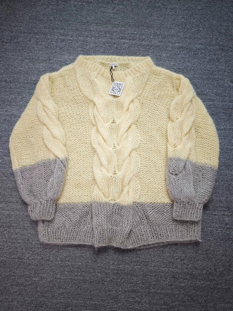 Loewe LOEWE Colorful round neck lace-knitted sweater with floral Size XS / US 0-2 / IT 36-38 - 1 Thumbnail