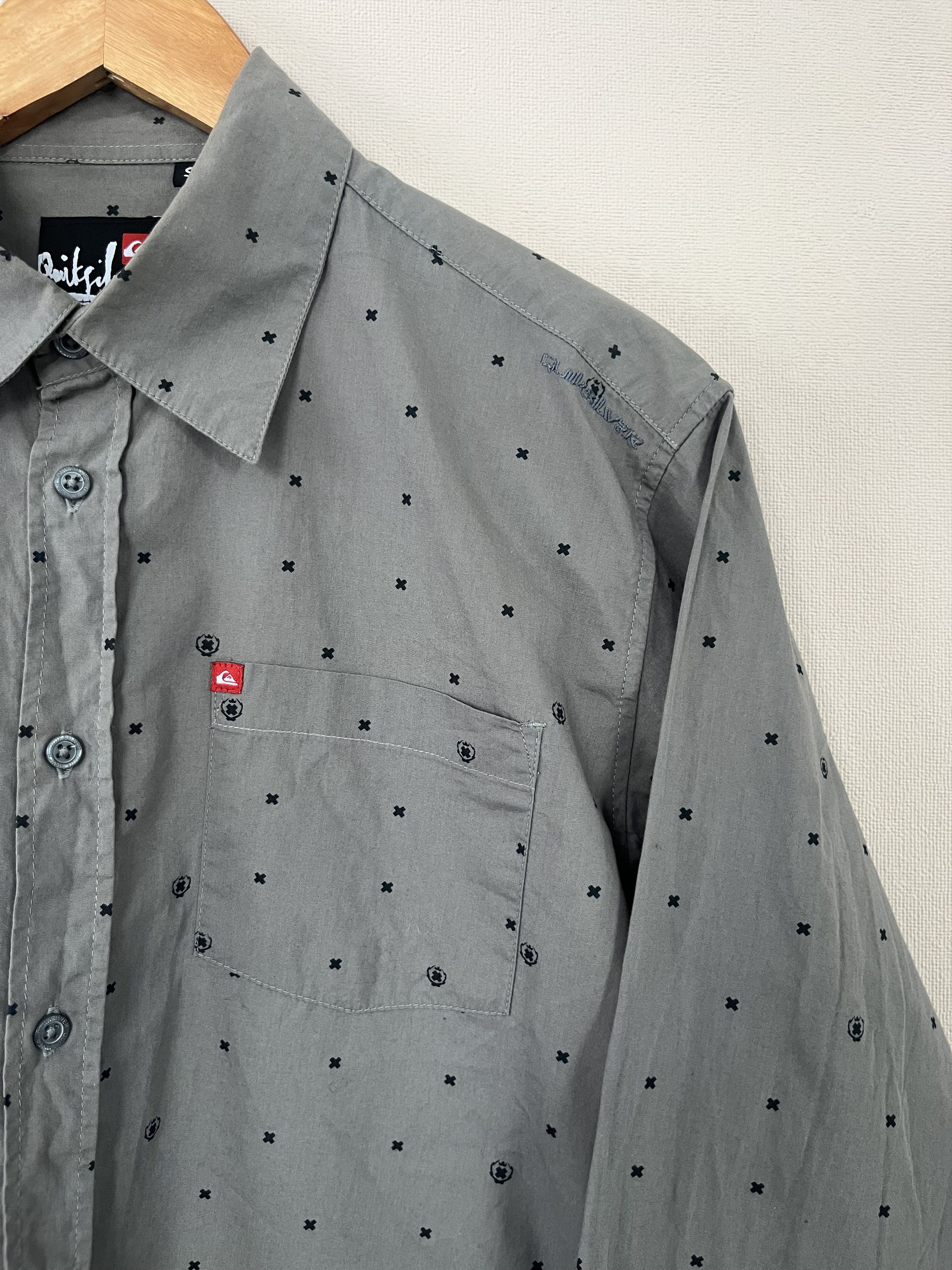 Quiksilver Quicksilver Y2K Cross Logo Pocket Button Shirt Gray Size US S / EU 44-46 / 1 - 4 Thumbnail