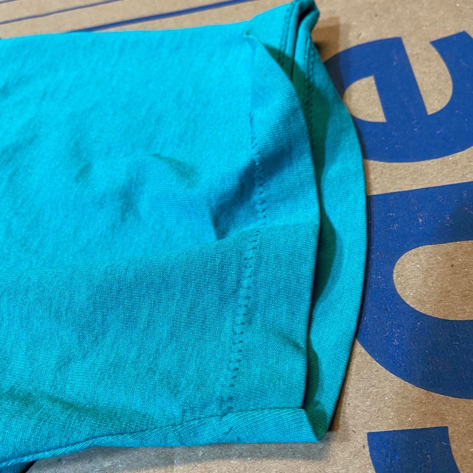 Other 90s screen stars best tee candle light Size US L / EU 52-54 / 3 - 4 Thumbnail