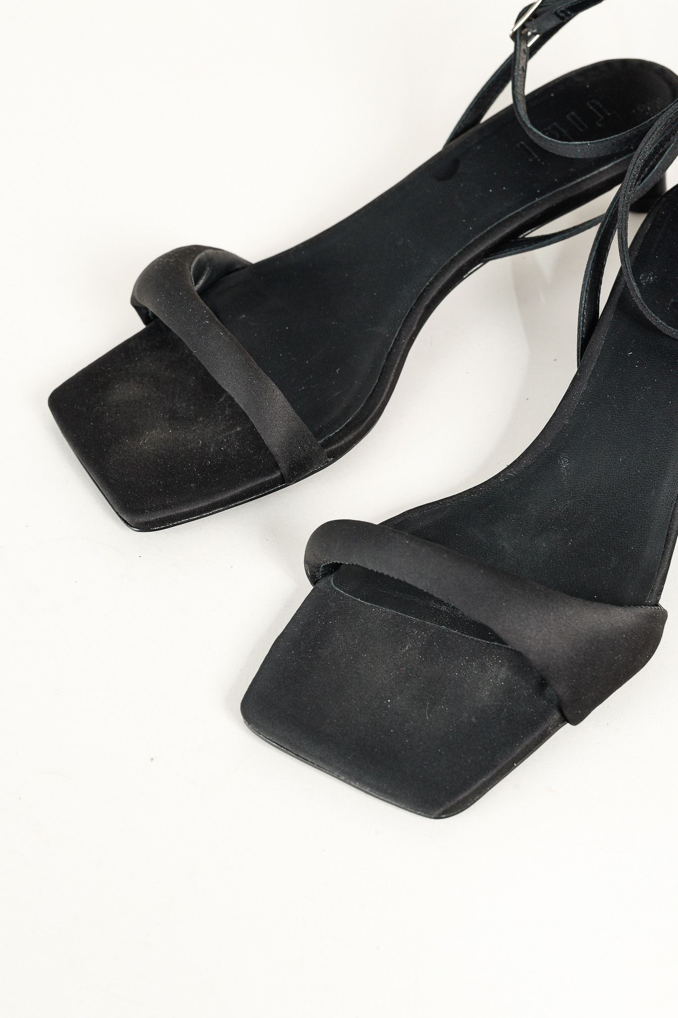 Tibi Tibi Satin Cameron Black Padded Buckled Sandals Size US 8 / IT 38 - 6 Thumbnail