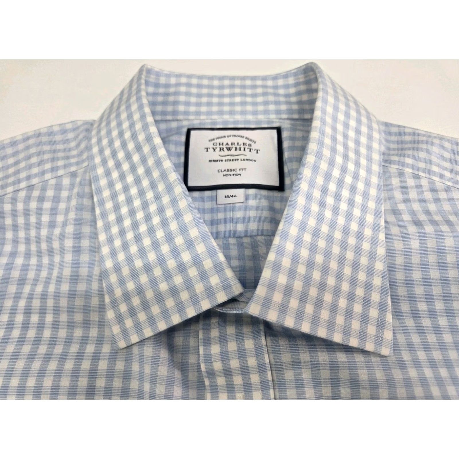 Charles Tyrwhitt Charles Tyrwhitt Men's Short Sleeve Classic Fit No Iron Shirt 18 Blue/White Check Casual Formal Business Shirt Size 18 Mens Size US XXL / EU 58 / 5 - 2 Thumbnail