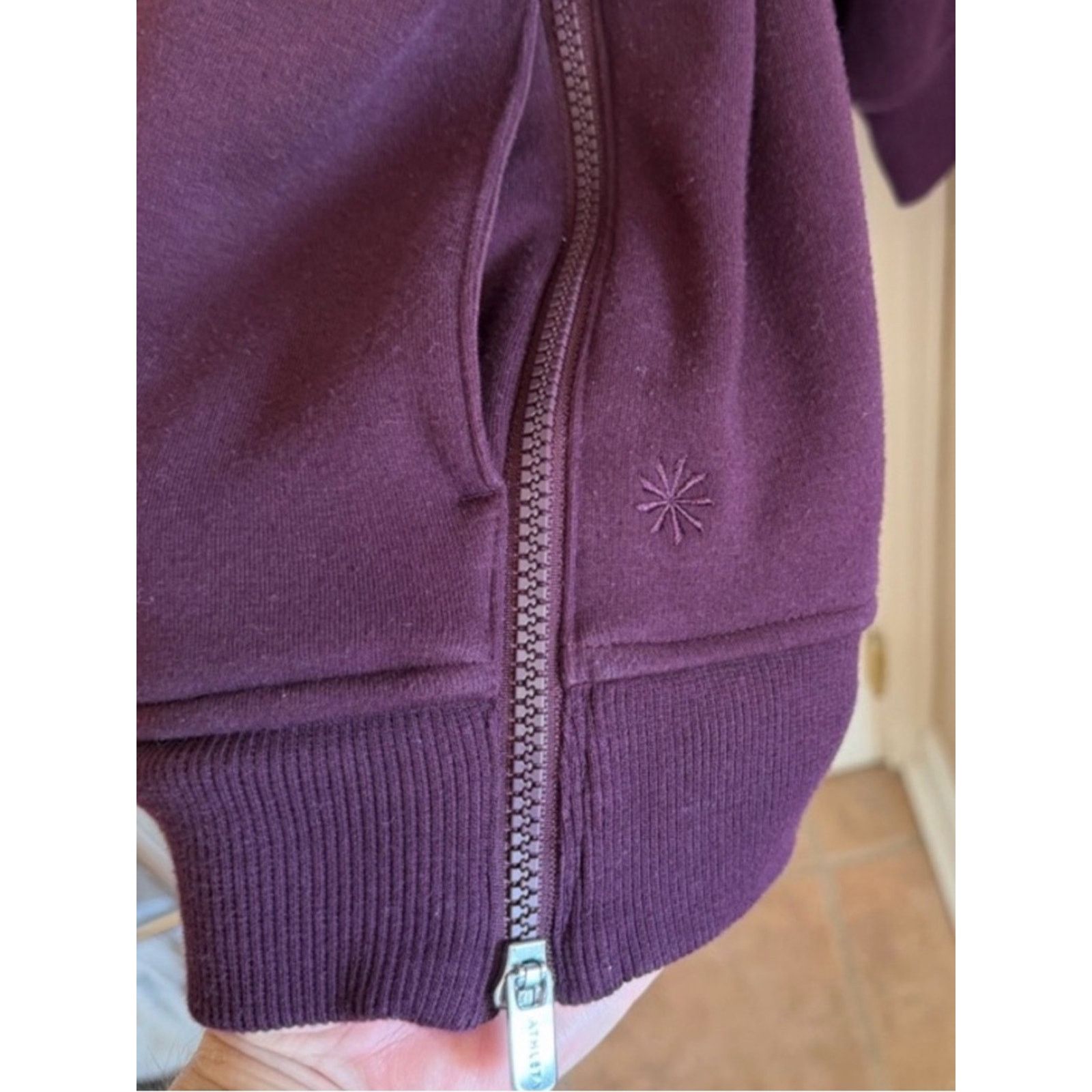 Athleta ATHLETA FOREVER FLEECE PLUM 1/4 ZIP COLLARED SWEATSHIRT SZ M Size M / US 6-8 / IT 42-44 - 4 Thumbnail