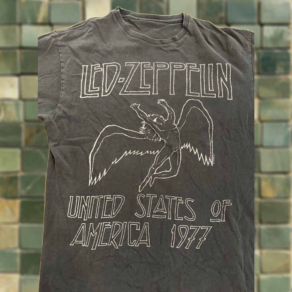 Anvil Led Zeppelin 1977 Icarus Band Promo Reprint T-Shirt 2011 Medium Size US M / EU 48-50 / 2 - 1 Thumbnail