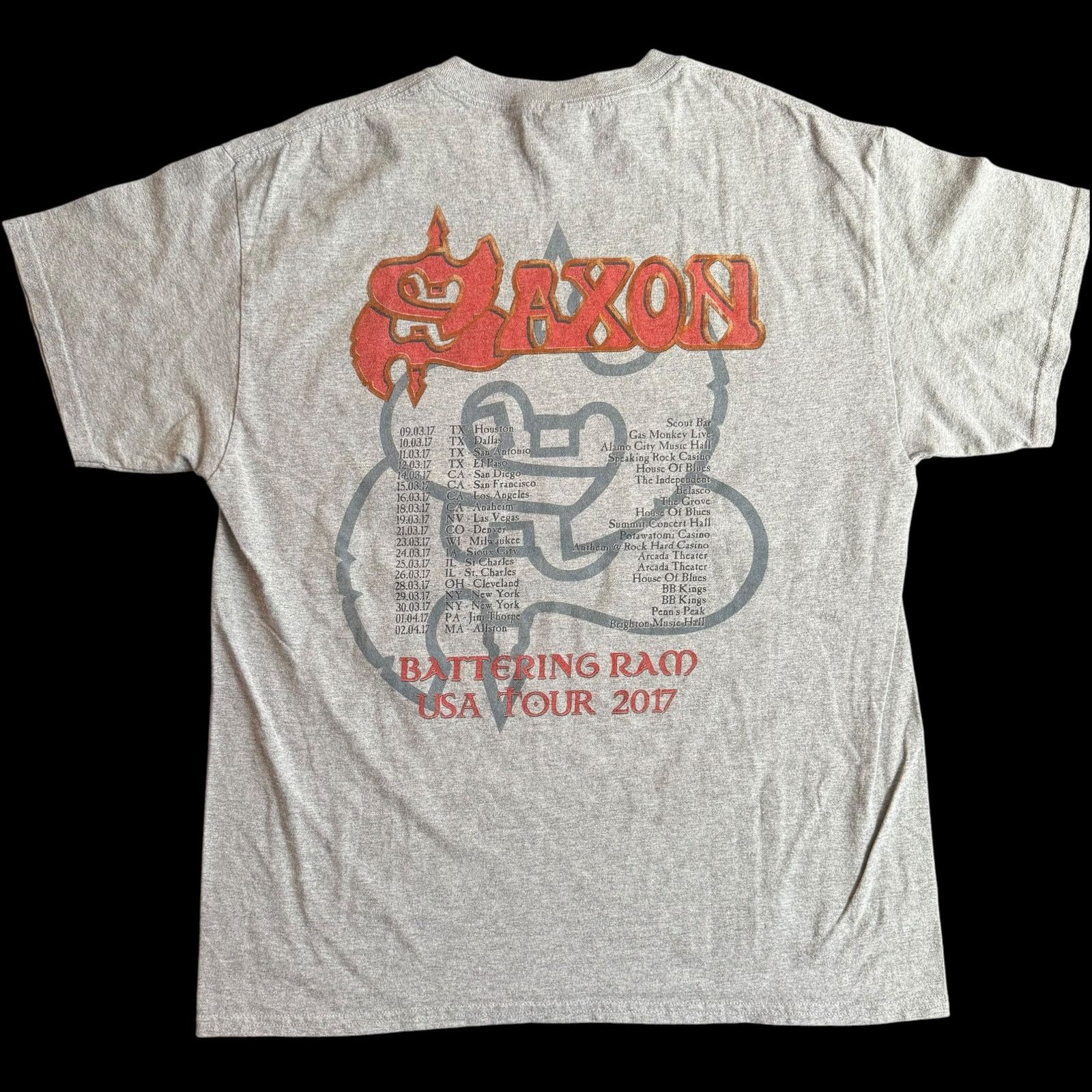 Band Tees Saxon Band 2017 Tour Gray T-Shirt Size L Size US L / EU 52-54 / 3 - 4 Thumbnail