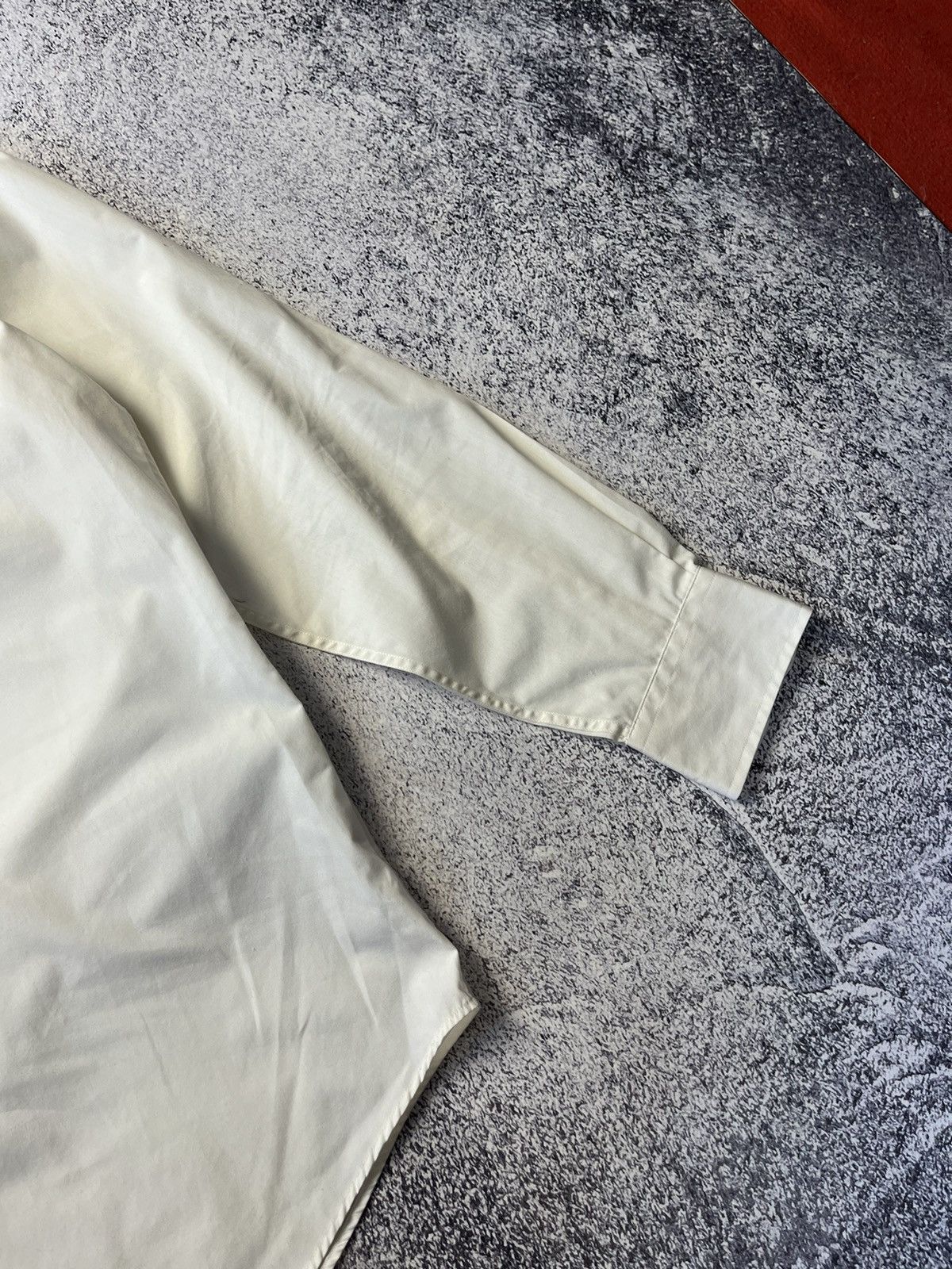 Yves Saint Laurent Shirt Yves Saint Lauren Vintage Mini Logo Button Up White Size US M / EU 48-50 / 2 - 13 Thumbnail