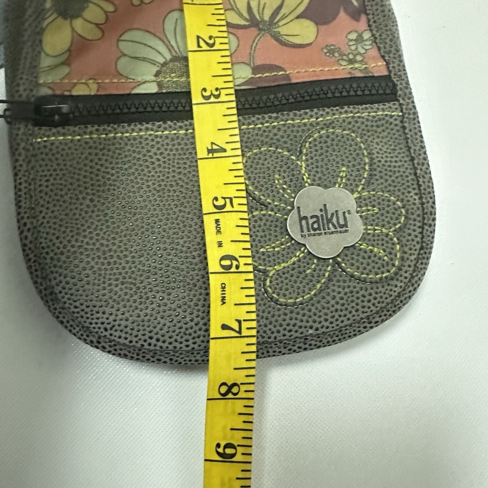 Other Haiku Vegan Pebbled Crossbody Purse Strap Floral Fold Over Size ONE SIZE - 10 Thumbnail