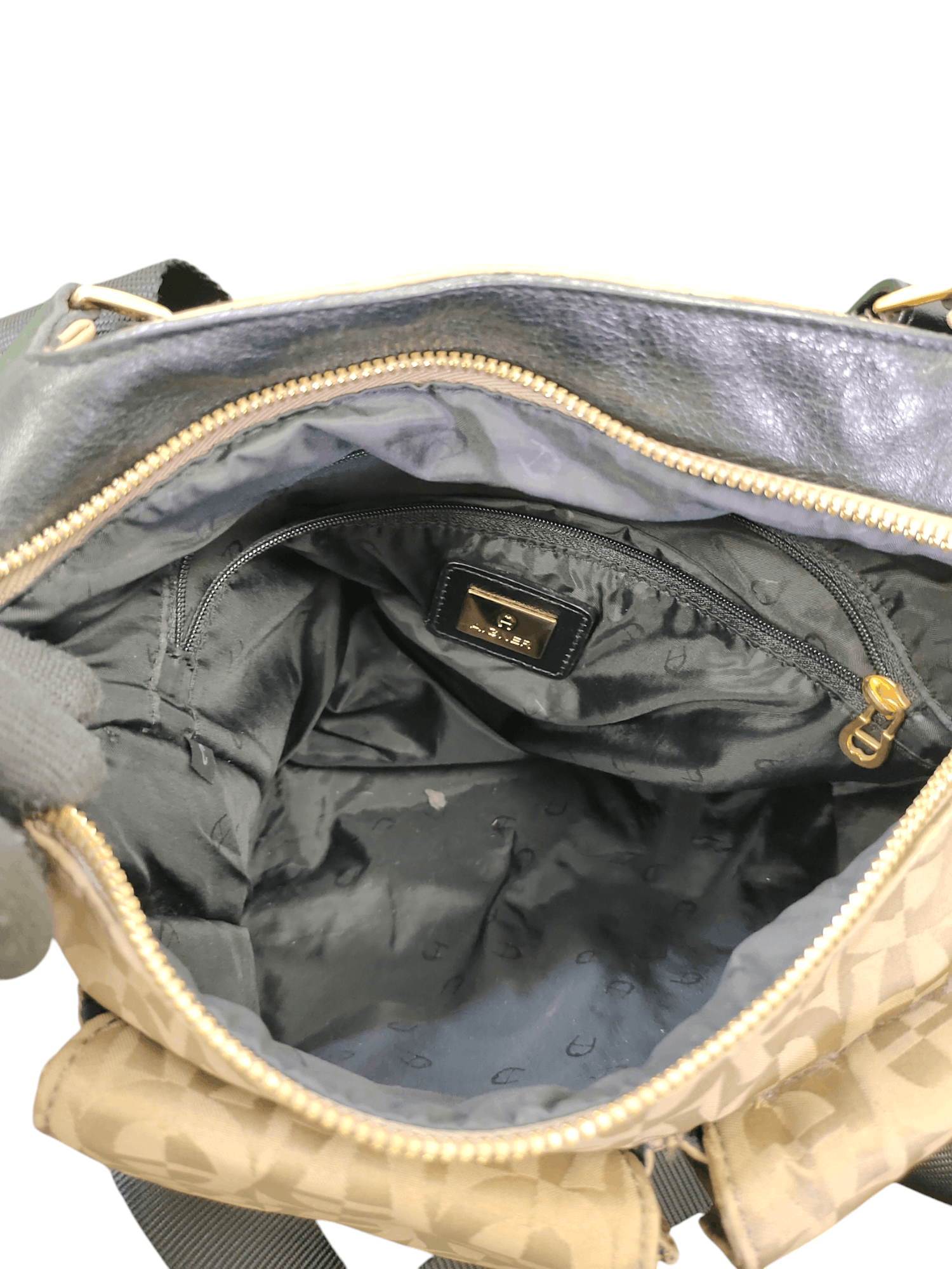 Aigner Vintage Aigner Zucca Logo Cotton Leather Sling Shoulder Bag Size ONE SIZE - 13 Thumbnail