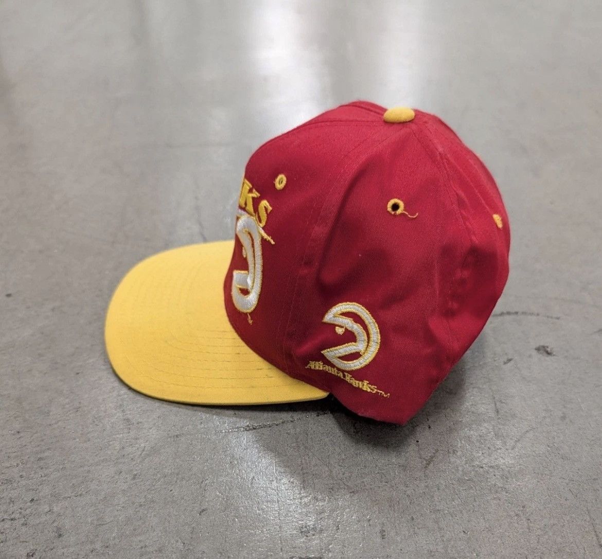 Vintage Vintage Drew Pearson Companies Atlanta Hawks Snapback Hat Size ONE SIZE - 2 Thumbnail