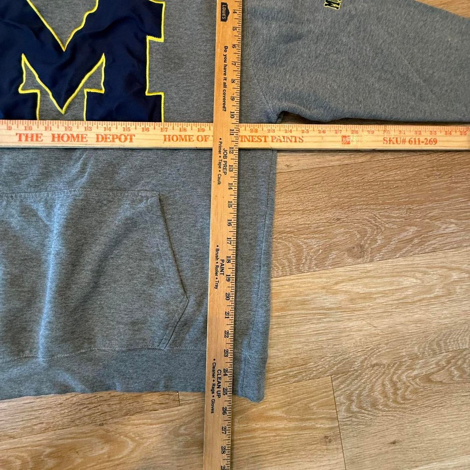 Stadium Goods Vintage baggy michigan wolverines hoodie Size US L / EU 52-54 / 3 - 5 Thumbnail
