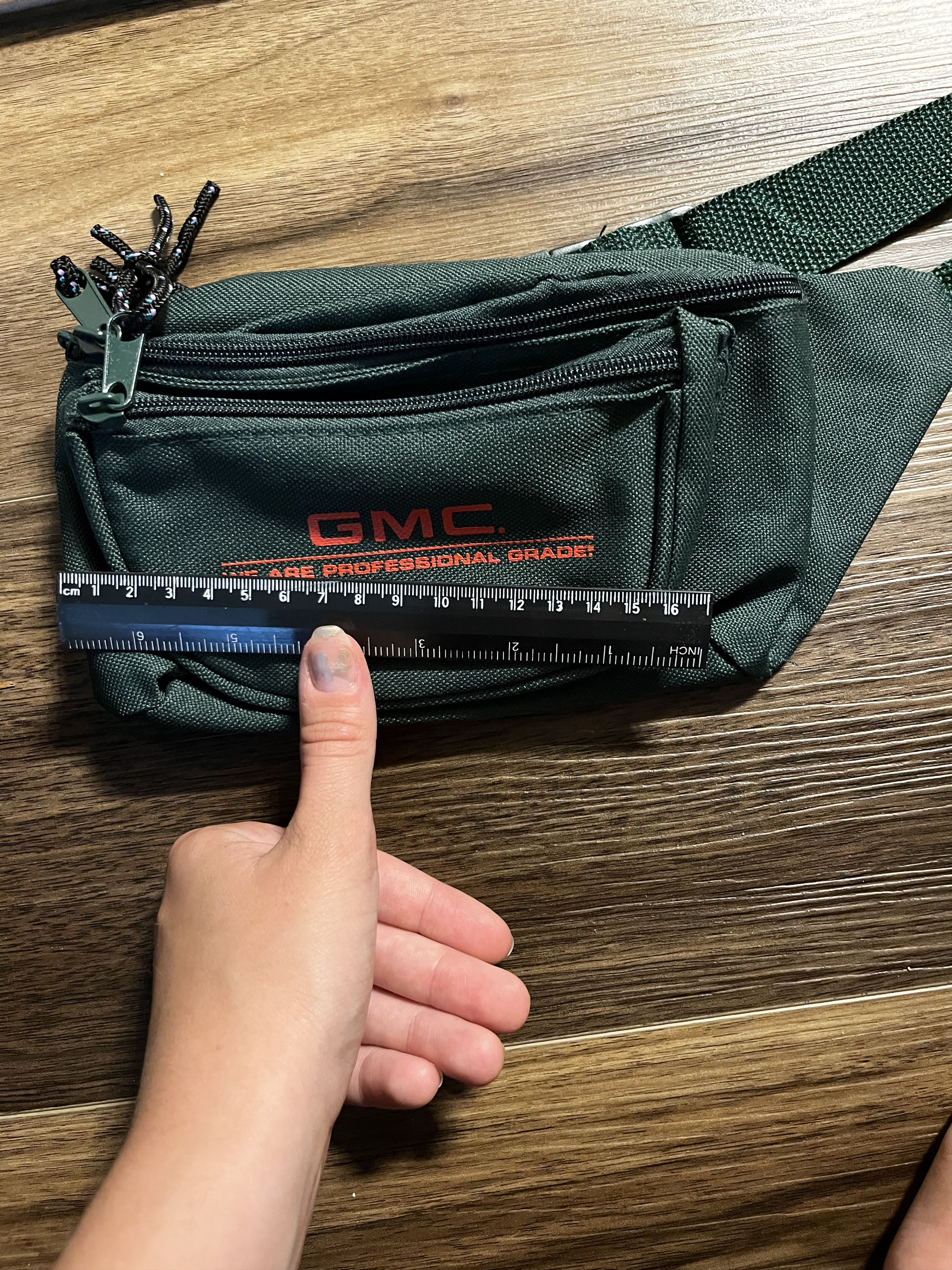 Chevrolet × Vintage GMC Zippered Waist Pouch (Dark Green) Size ONE SIZE - 6 Thumbnail