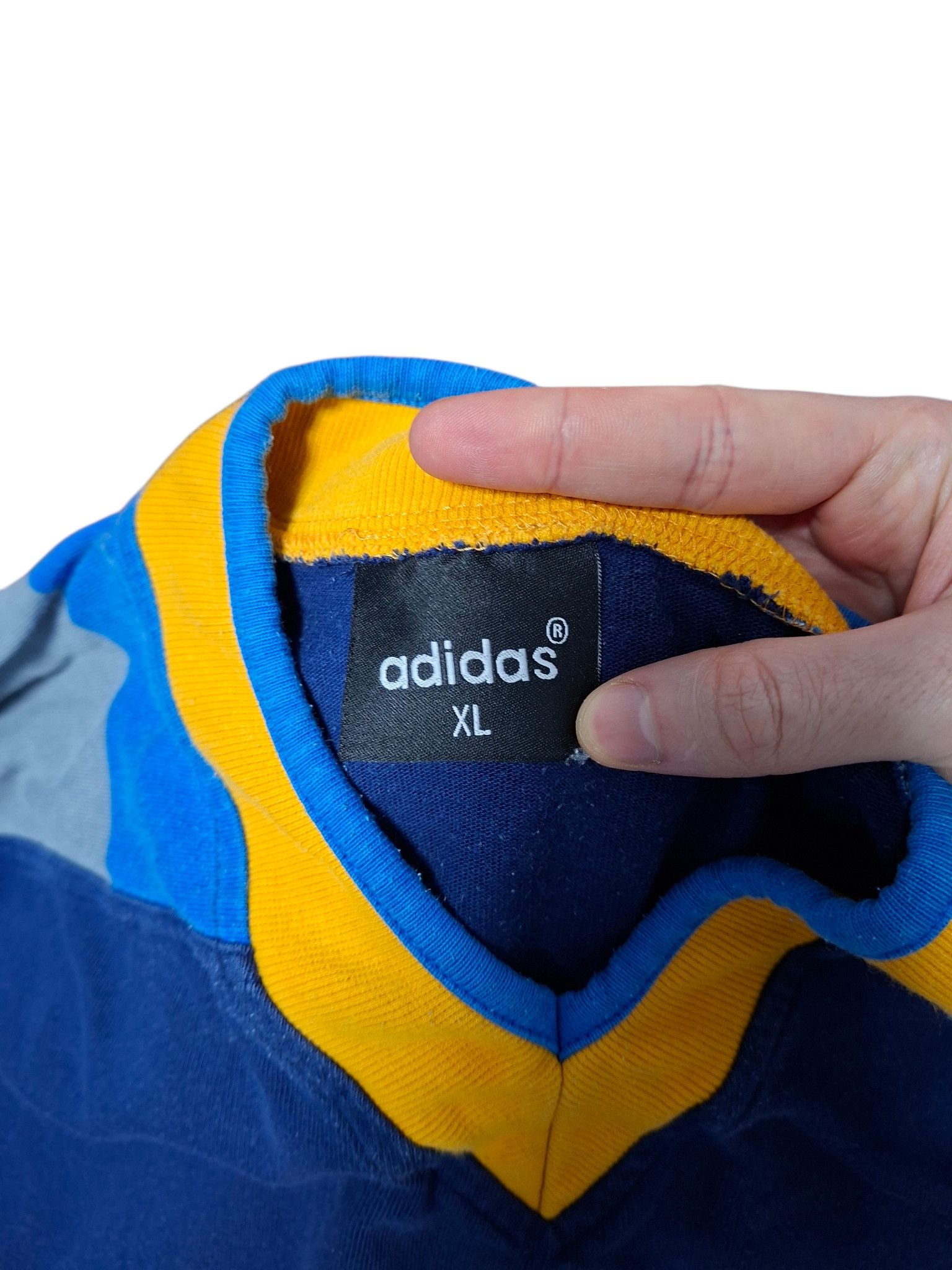 Adidas ADIDAS VINTAGE 90S BIG LOGO SWEATSHIRT Size US XL / EU 56 / 4 - 4 Thumbnail