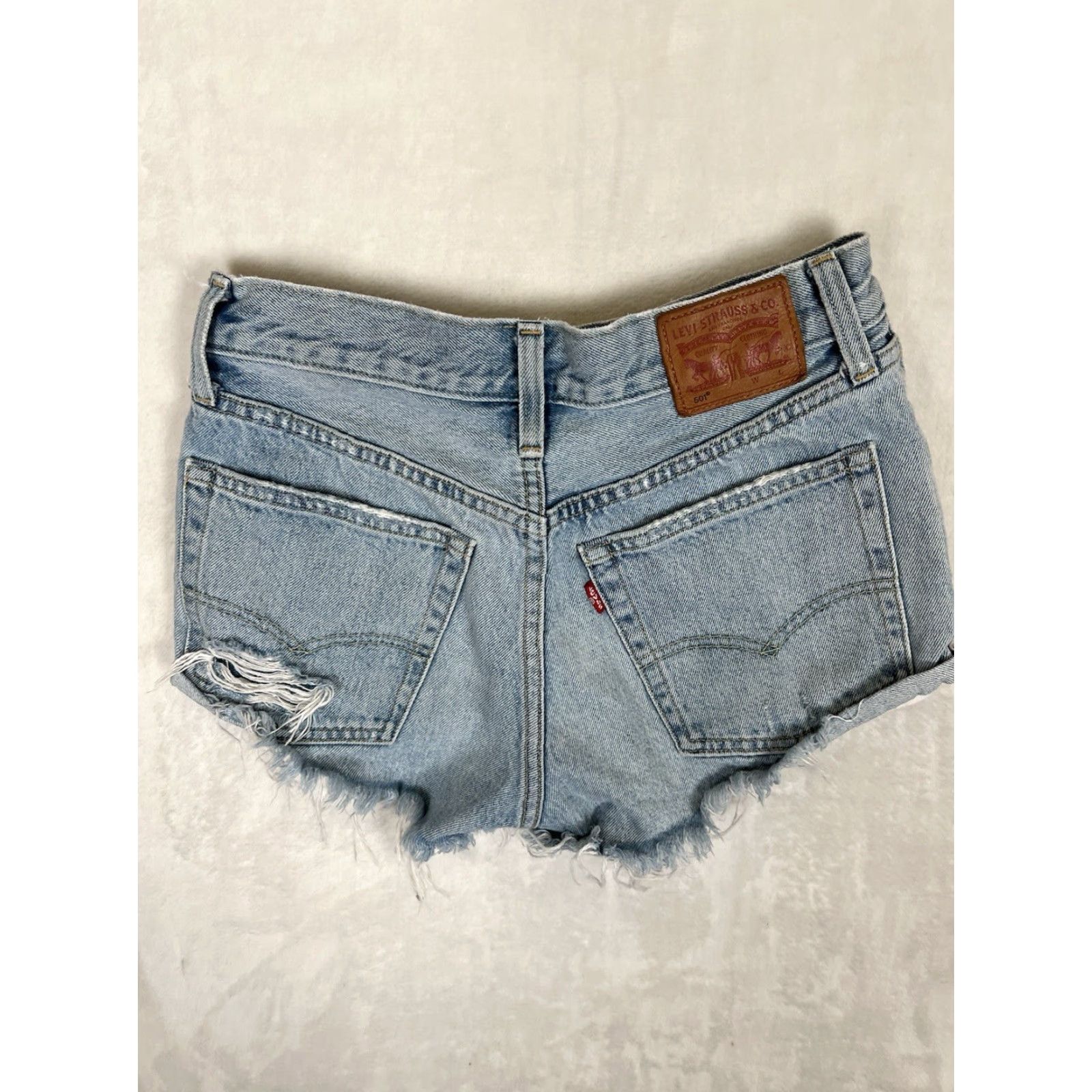 Levi's VINTAGE Levi’s 501 Selvedge Daisy Duke Jean Shorts Women’s Size 25 Distressed Casual Cut-Off Blue 90s Womens Size 42" / US 20 - 6 Thumbnail