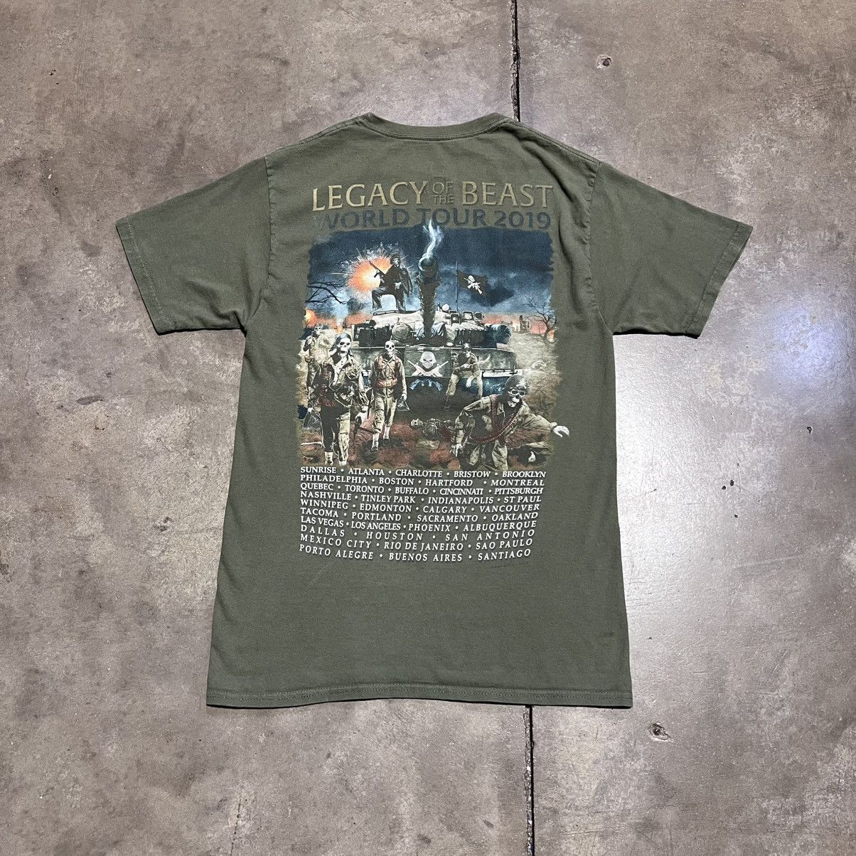 Band Tees Iron Maiden Aces High Band Tee 2019 Legacy of Beast Tour Size US M / EU 48-50 / 2 - 6 Thumbnail