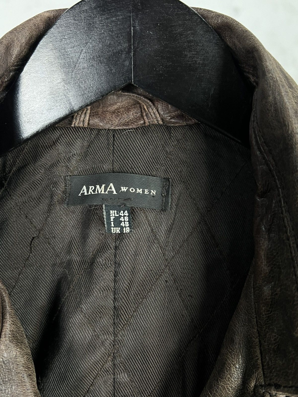 Vintage Vintage Arma Women Leather Jacket Size L - XL Size XL / US 12-14 / IT 48-50 - 8 Thumbnail
