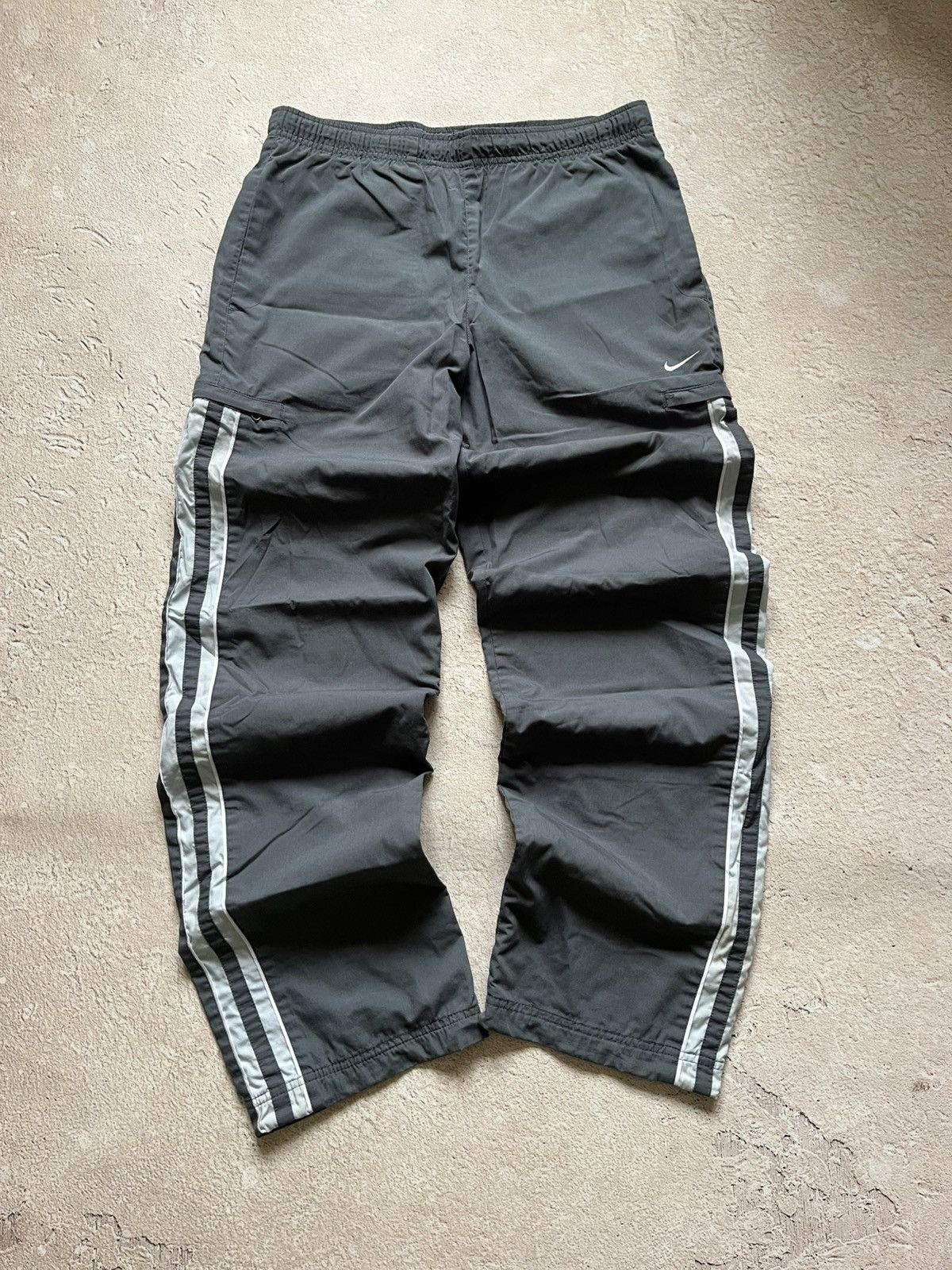 Nike NIKE VINTAGE TECH TRACK PANTS • Y2K / UTILITY ARCHIVE 00s Size US 32 / EU 48 - 2 Thumbnail
