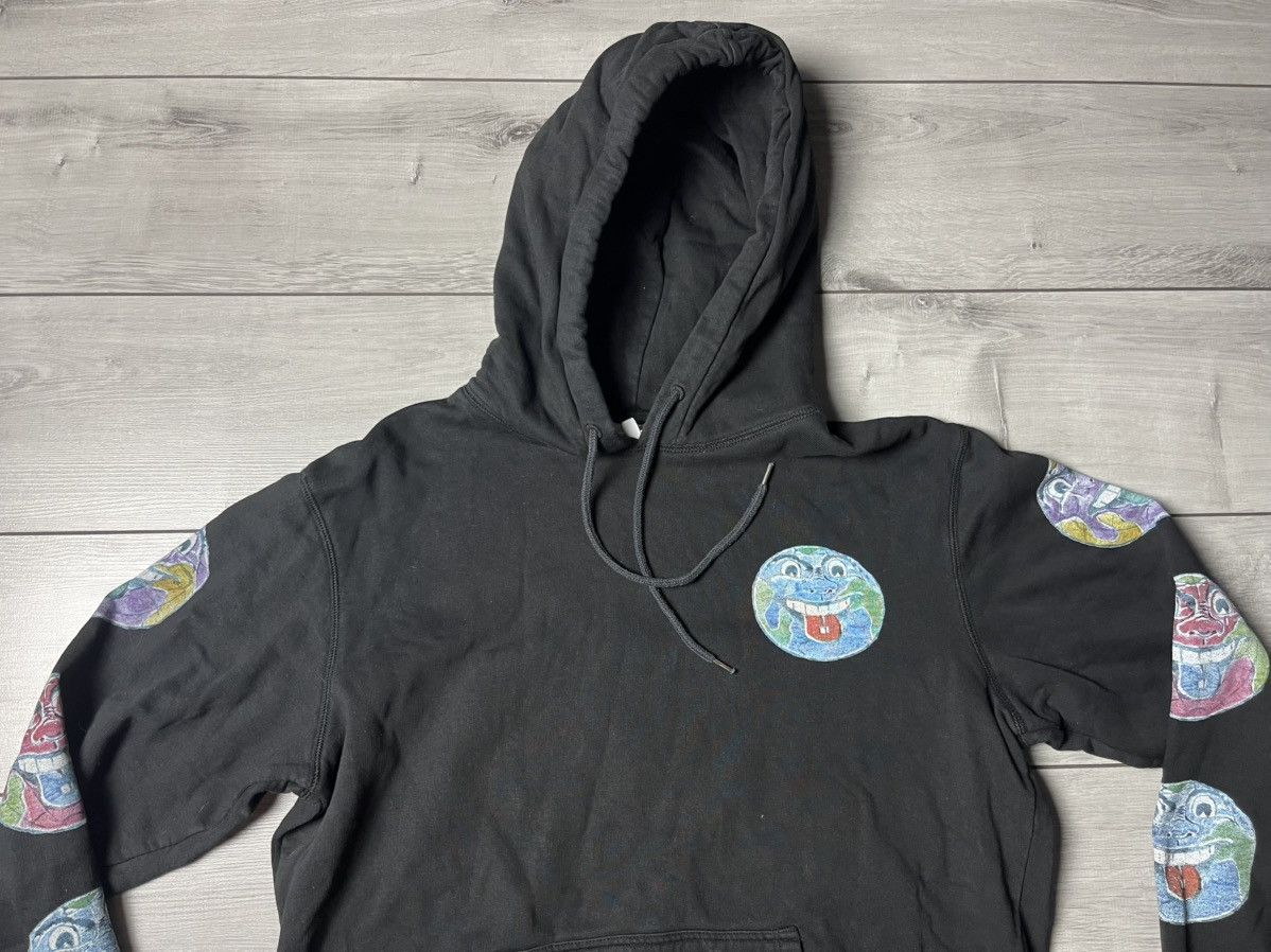 Soulland Soulland hoodie earth emoji sleeves size XLarge Size US XL / EU 56 / 4 - 3 Thumbnail