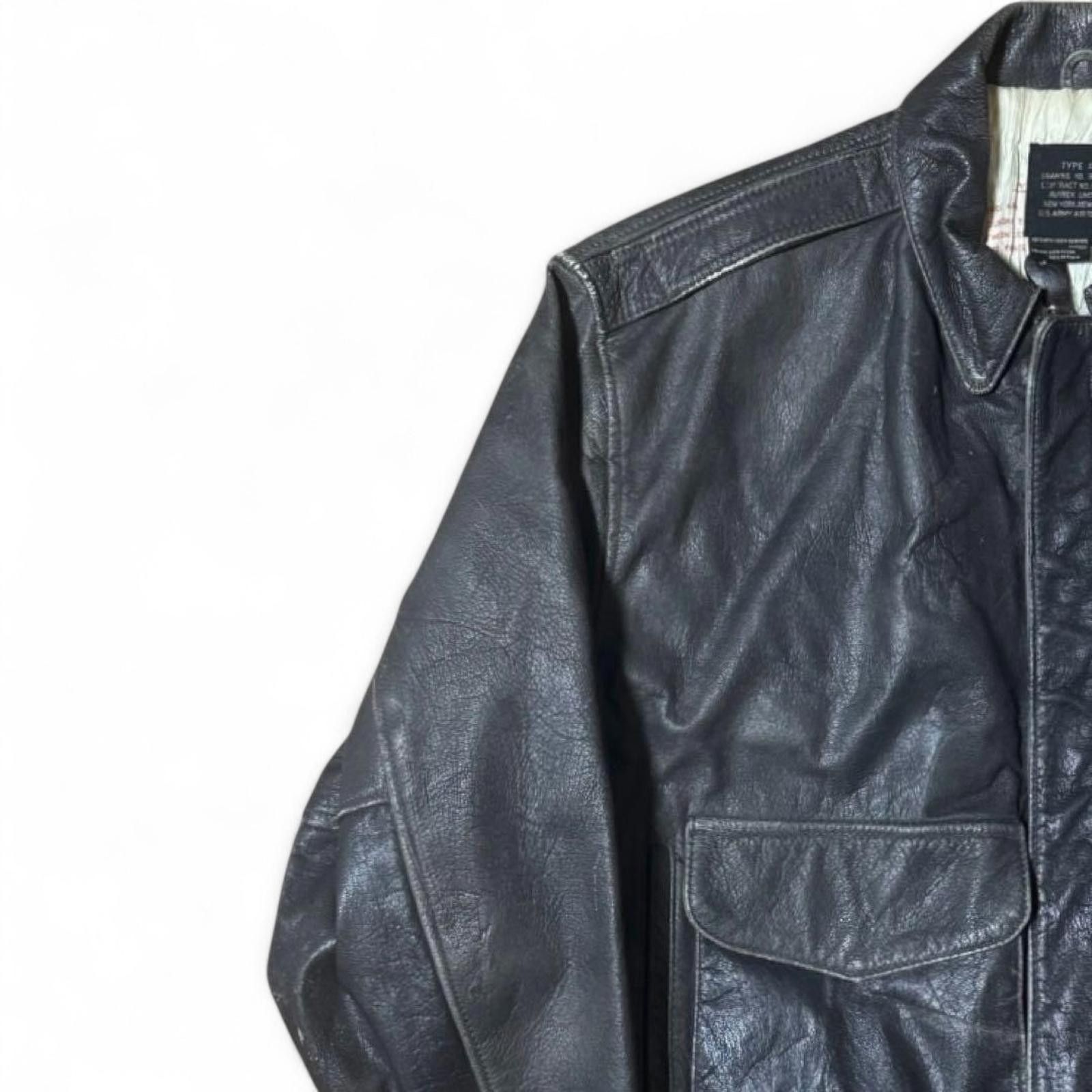 Avirex Avirex - Men's Vintage Leather Bomber Jacket Size US L / EU 52-54 / 3 - 4 Thumbnail
