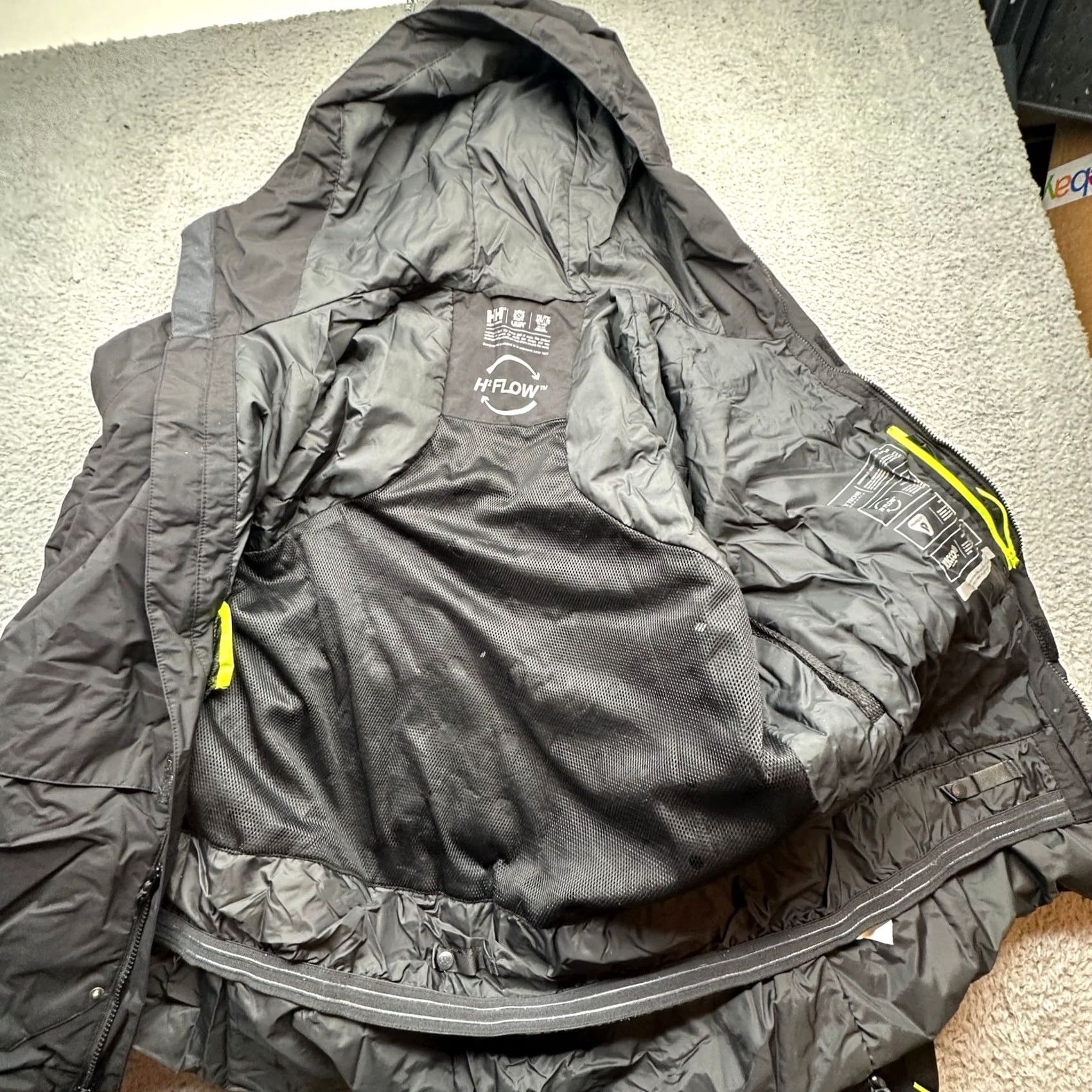 Helly Hansen Helly Hansen H2Flow Tech Performance Primaloft Recco Shell Jacket Mens XXL Black Hooded Full Zip Waterproof Breathable Insulated Outdoor Size US XXL / EU 58 / 5 - 7 Thumbnail