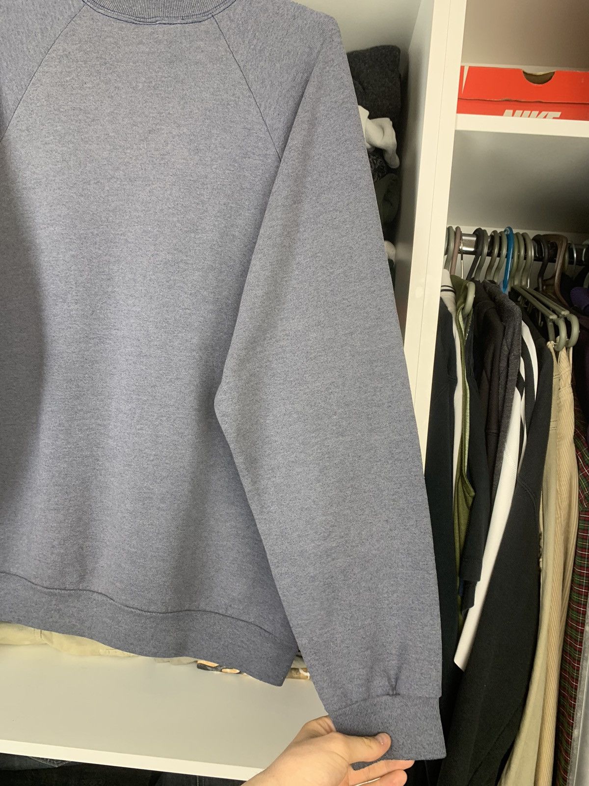Fruit Of The Loom Vintage Fruit Of The Loom Faded Blank Sweatshirt Size US L / EU 52-54 / 3 - 21 Thumbnail