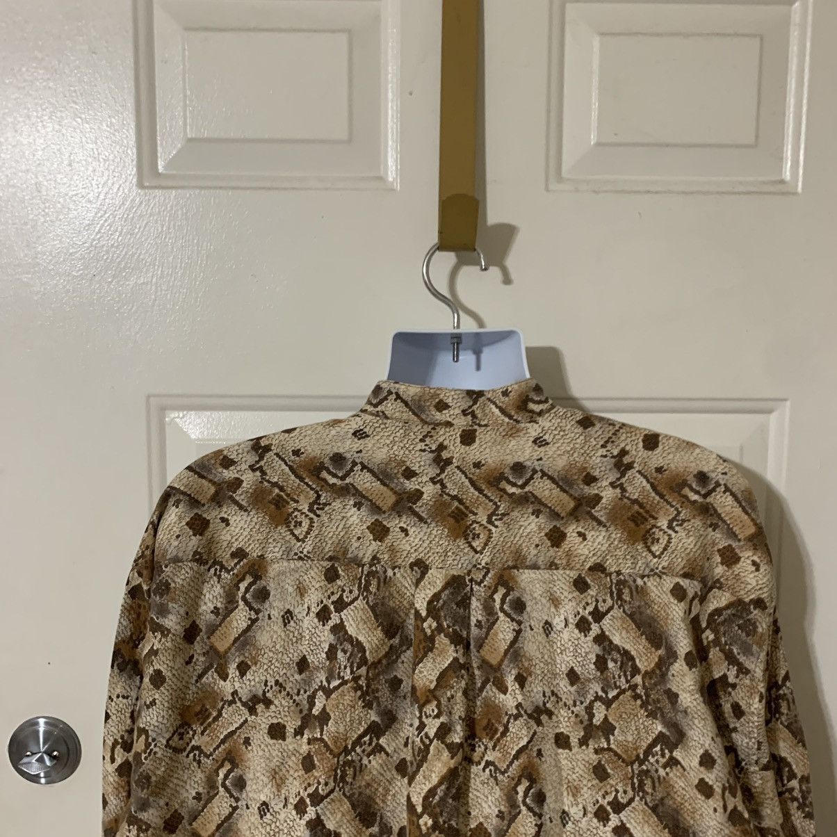 Perry Ellis × Vintage Snakeskin print Banded collar shirt Size US L / EU 52-54 / 3 - 8 Thumbnail
