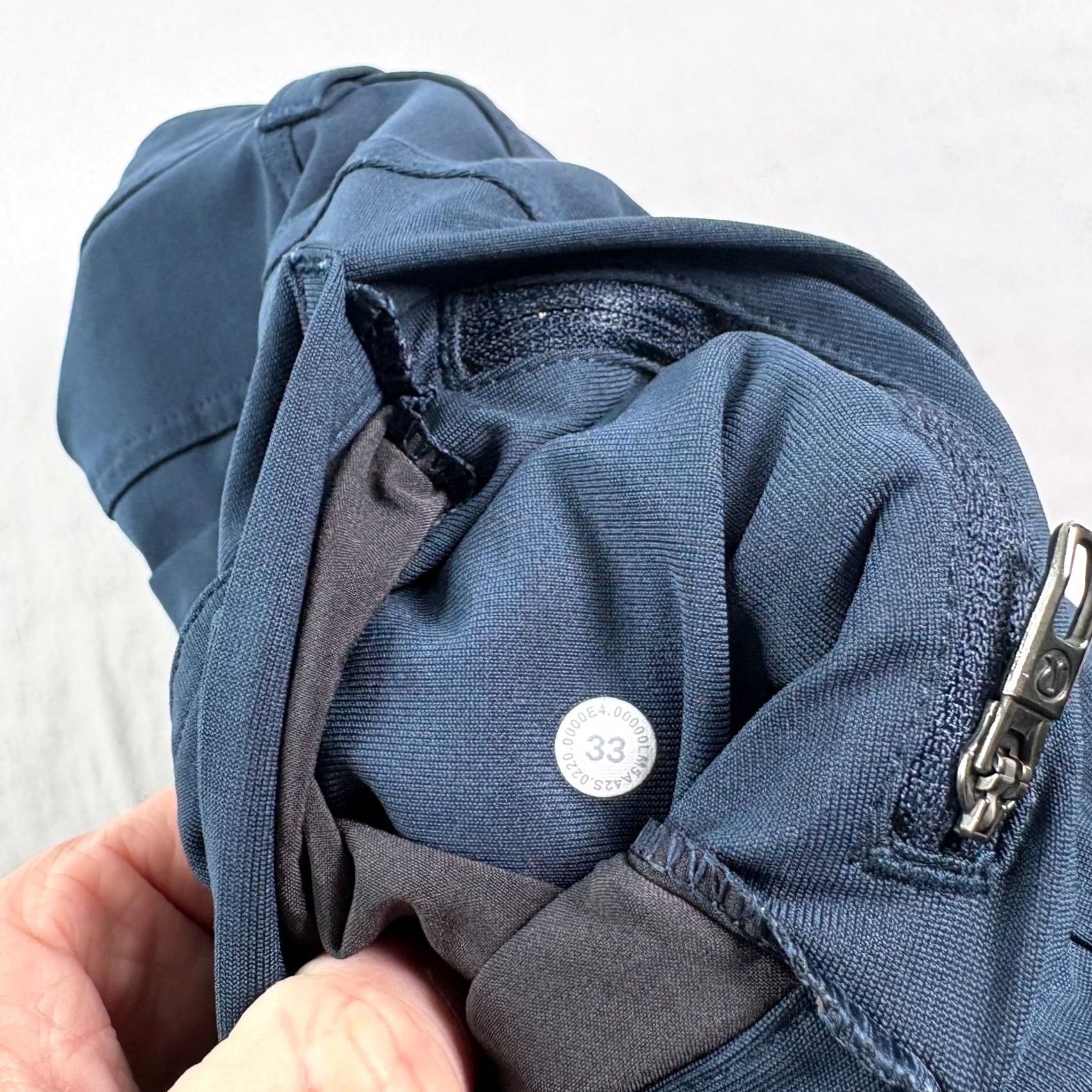 Lululemon Lululemon ABC Pants Mens 33x27 Blue Chino Classic Fit Preppy Stretch Golf Casual Pants Size US 33 - 4 Thumbnail