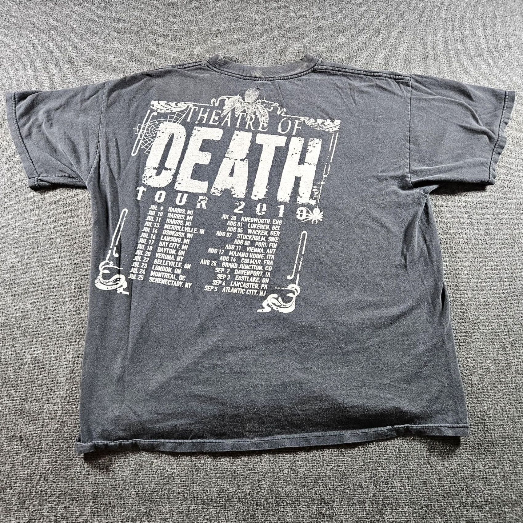 Vintage Alice Cooper Theatre Of Death Tour Shirt Mens XL Black Band Graphic Tee 2010 Size US XL / EU 56 / 4 - 7 Thumbnail