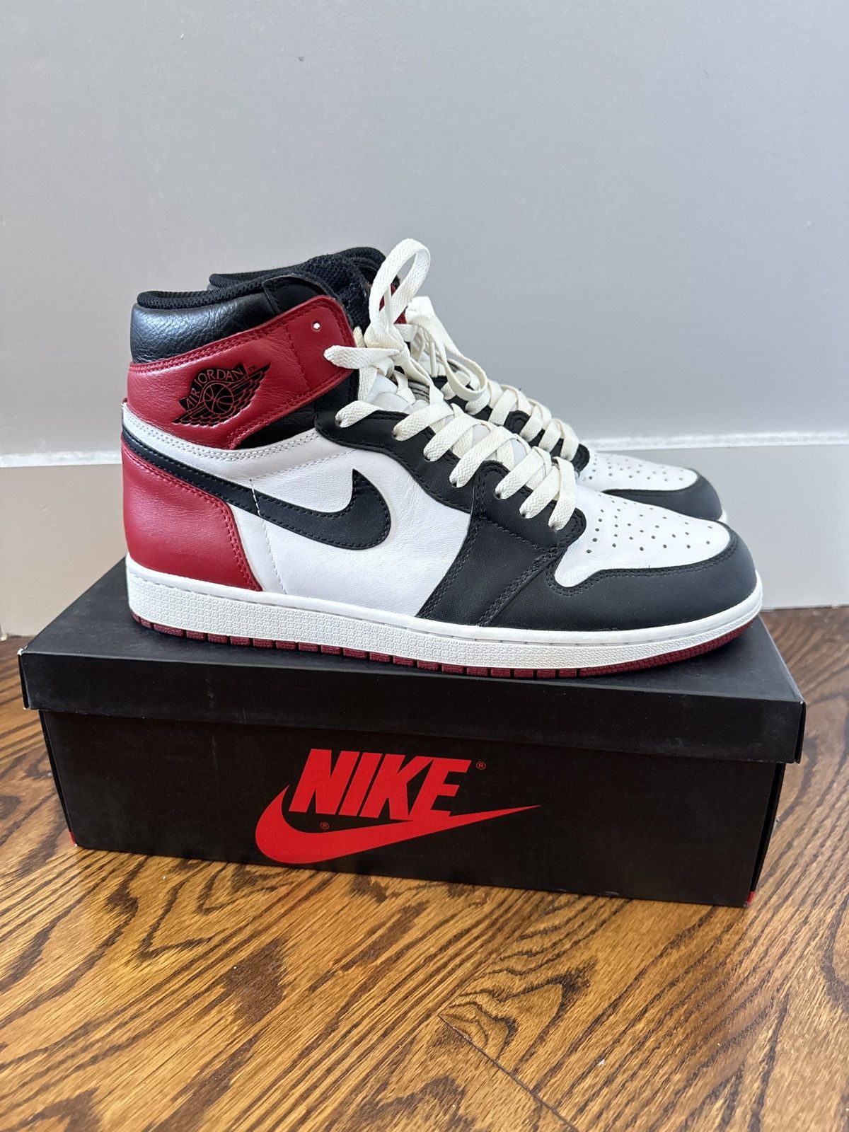 Pre-owned Jordan Nike Jordan 1 Black Toe Sz.11.5 Shoes In Red