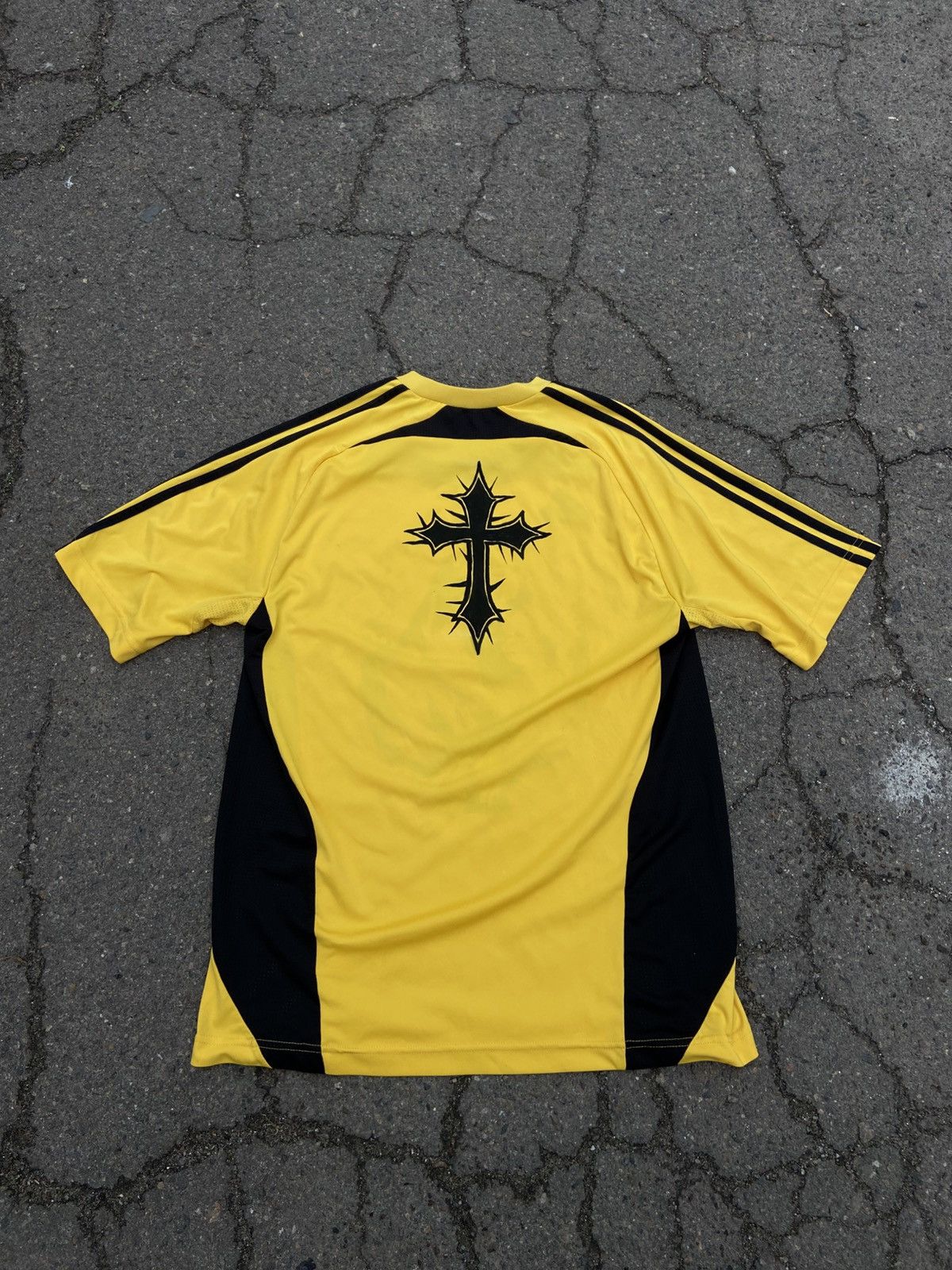 Adidas × Vintage Hand-Painted Football Jersey Size US M / EU 48-50 / 2 - 2 Thumbnail