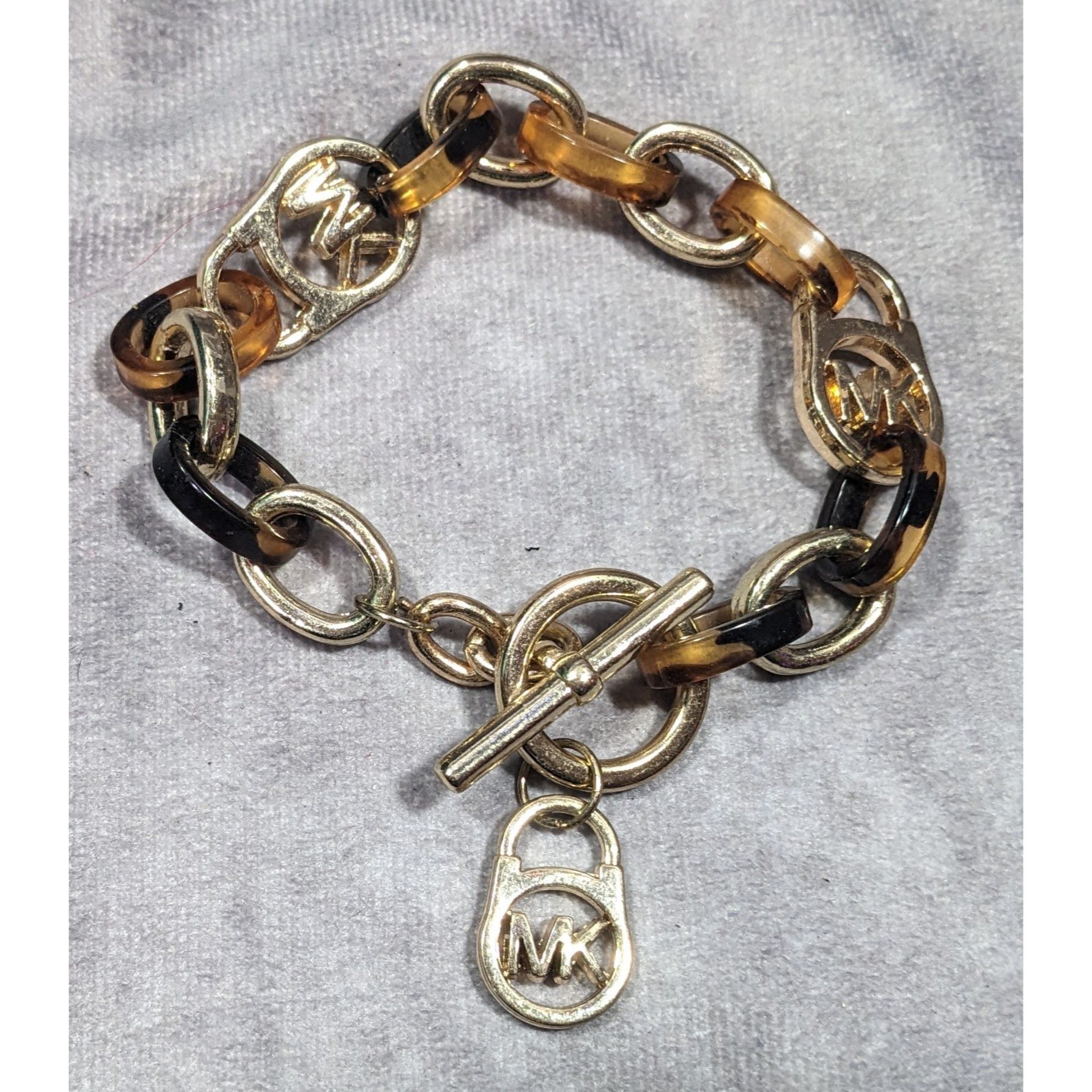 Michael Kors Michael Kors Preppy Tortoise And Gold Tone Link Bracelet Size ONE SIZE - 6 Thumbnail