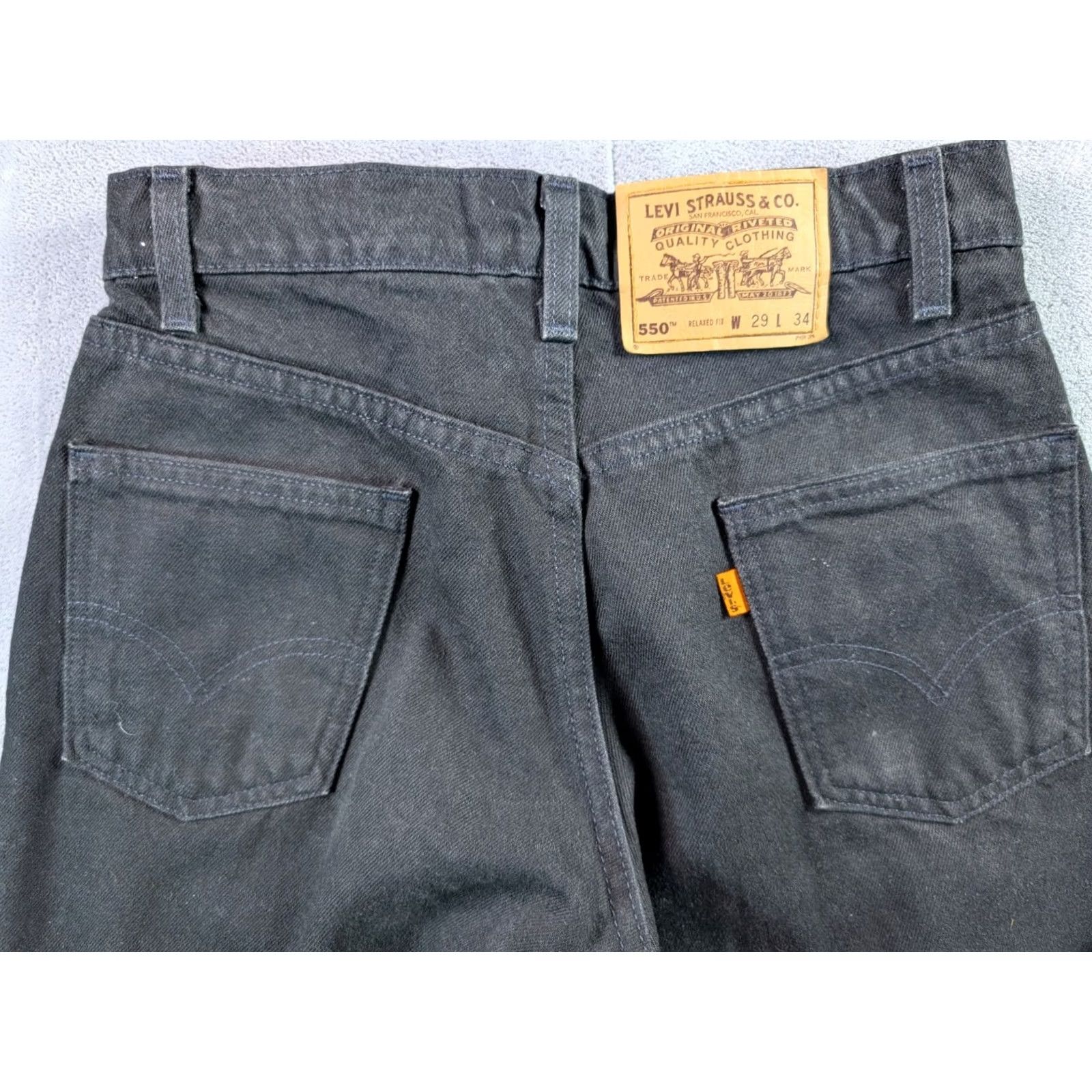 Levi's VINTAGE Levi's 550 Jeans Black Mens 29x34 Relaxed Fit USA Jeans Mens 29 Black Levi's 550 Hip Hop USA Vintage Size US 29 - 5 Thumbnail