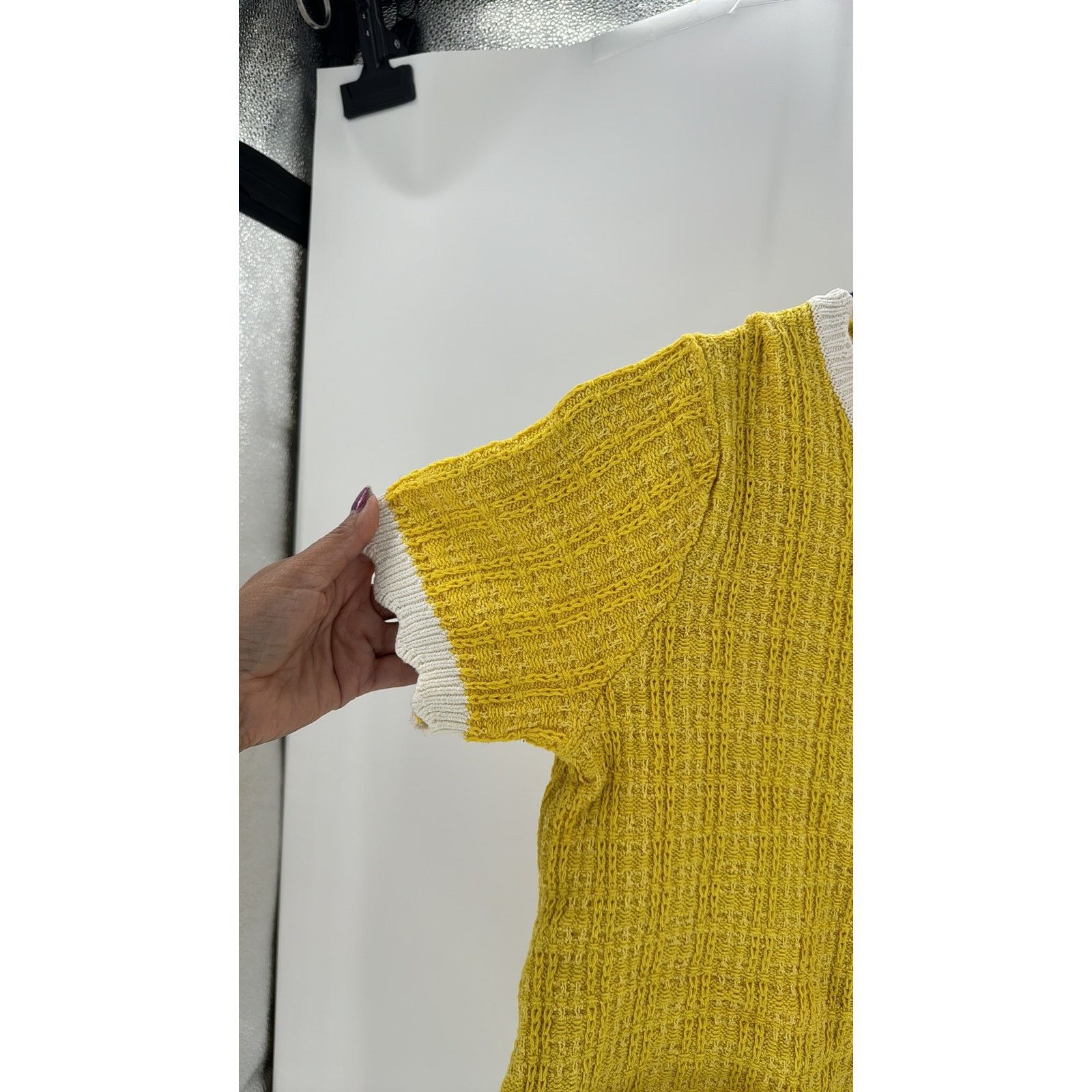 Other Free Assembly Women's Mini Sweater Dress with Scalloped Trim Size S / US 4 / IT 40 - 6 Thumbnail