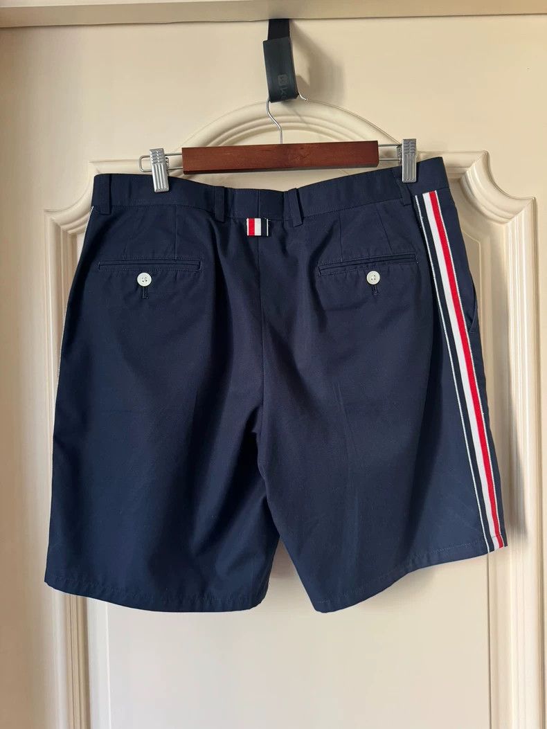 Thom Browne Thom browne RWB webbing shorts on both sides of Tibetan gre Size US 30 / EU 46 - 1 Thumbnail