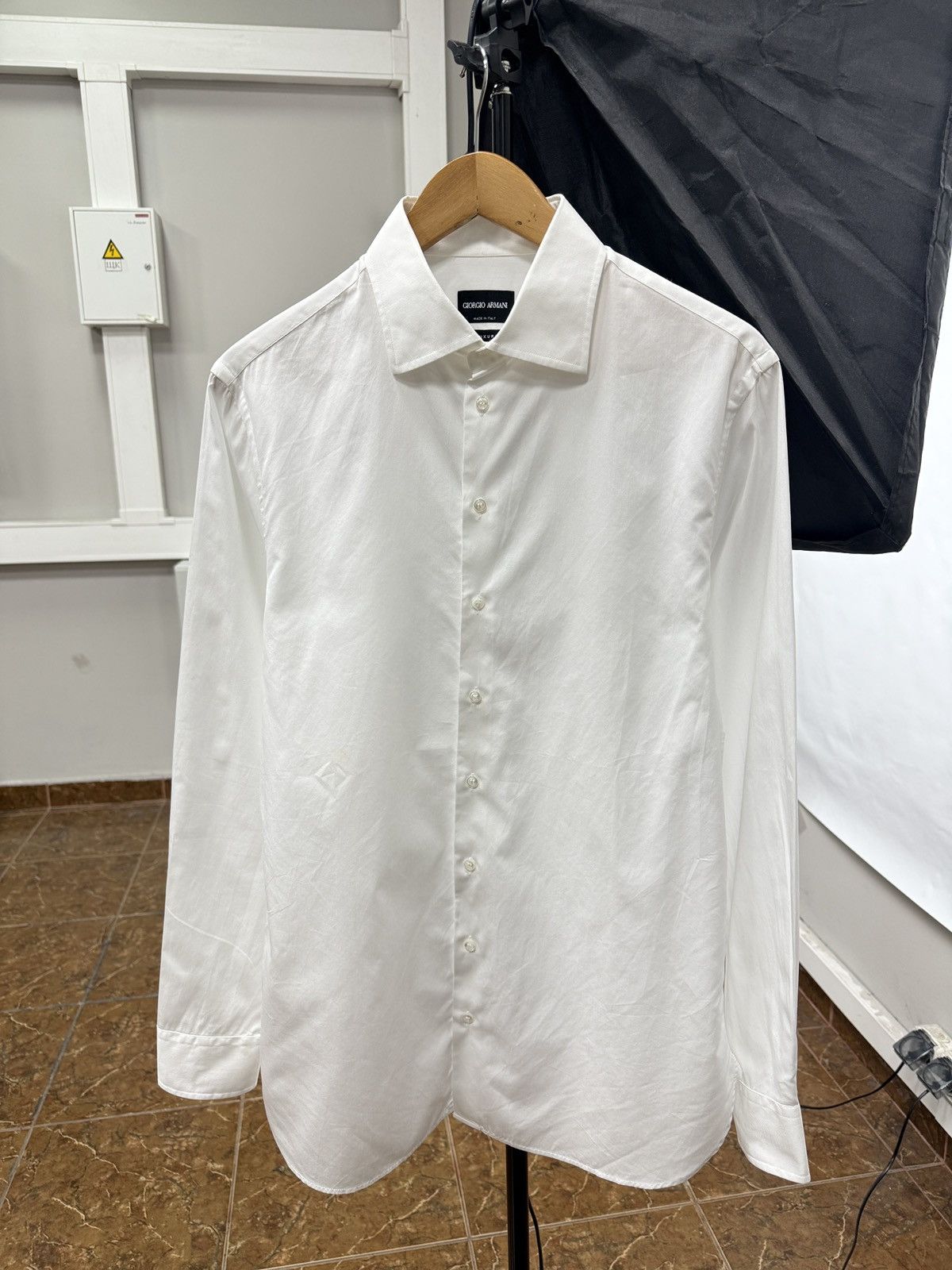 Giorgio Armani 🇮🇹 Giorgio Armani Luxury Button Up Shirt Made in Italy Rare Size US M / EU 48-50 / 2 - 1 Thumbnail