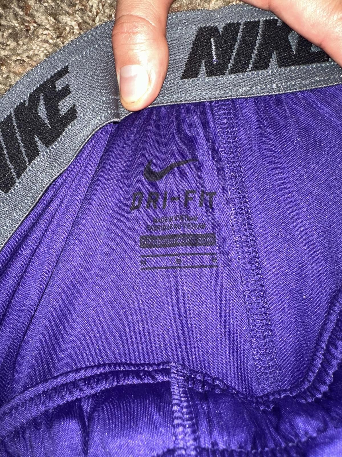 Nike Nike Dri-FIT 10" Lightweight Training Shorts No Pockets Size US 32 / EU 48 - 4 Thumbnail