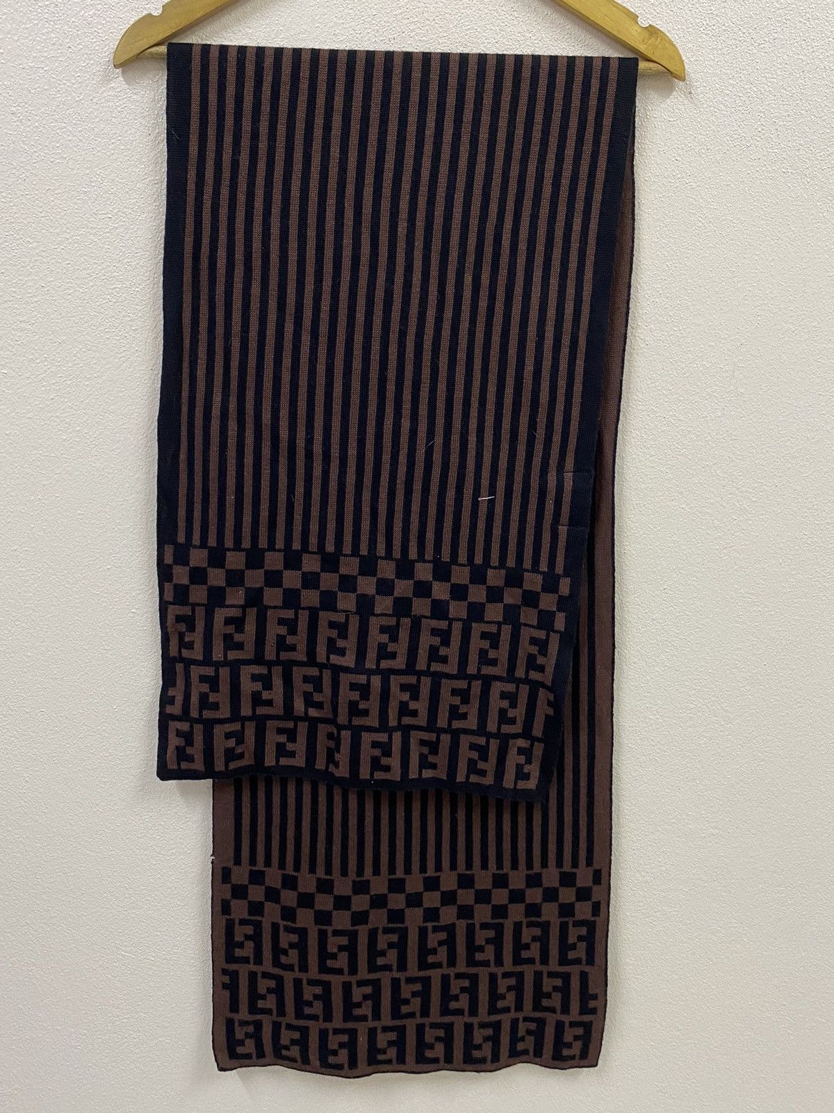 Fendi Fendi Scarves Wool Size ONE SIZE - 6 Thumbnail