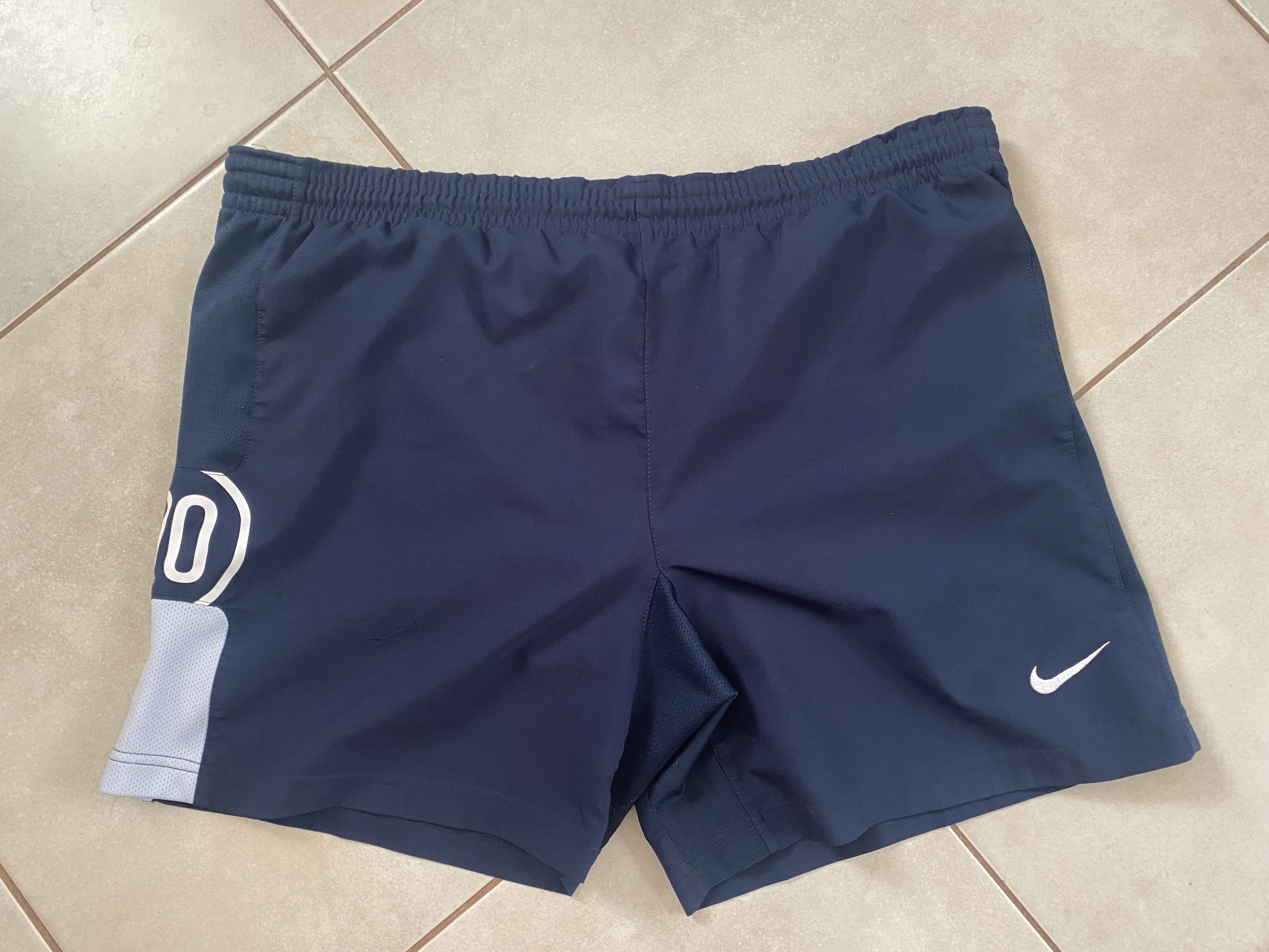 Nike Vintage Men's short Nike Total 90 - M -UNIQUE Size US 34 / EU 50 - 1 Thumbnail