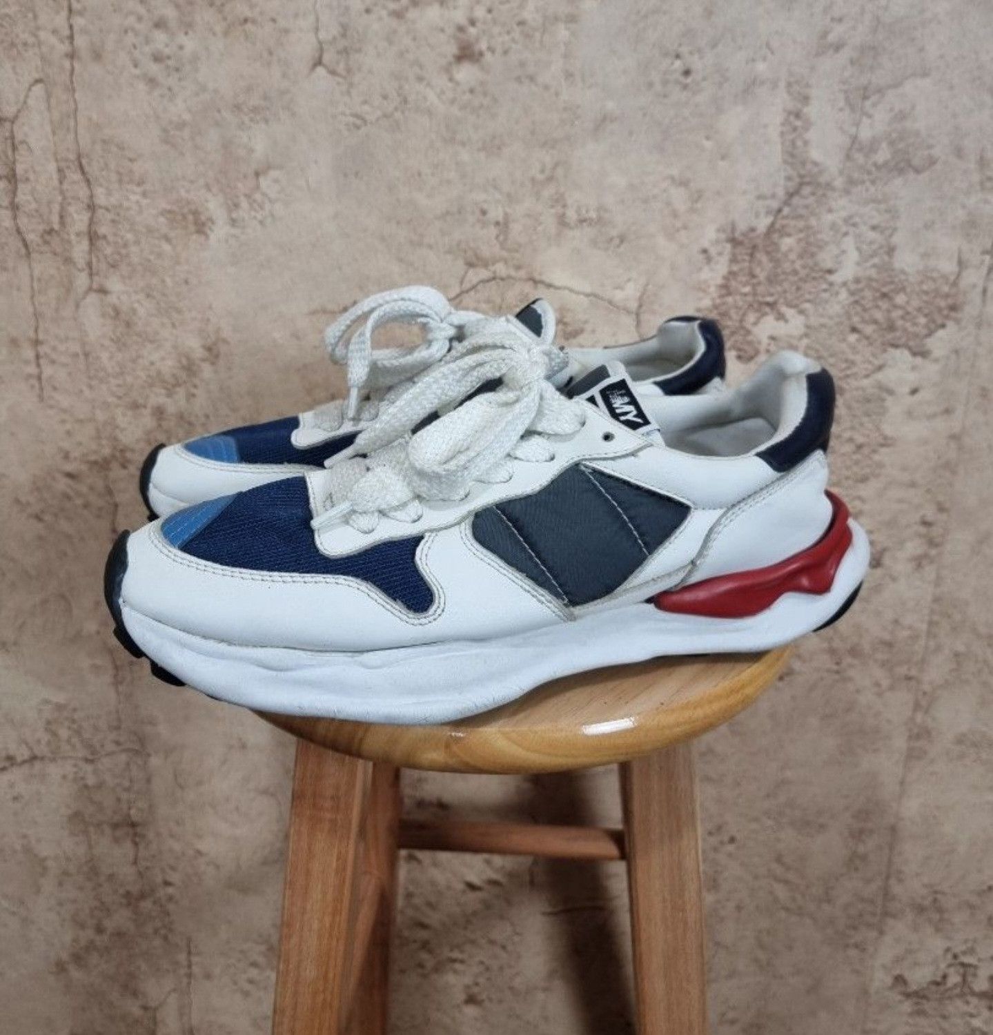 Maison MIHARA YASUHIRO Maison mihara yasuhiro OG sole running sneaker Size US 11 / EU 44 - 2 Thumbnail
