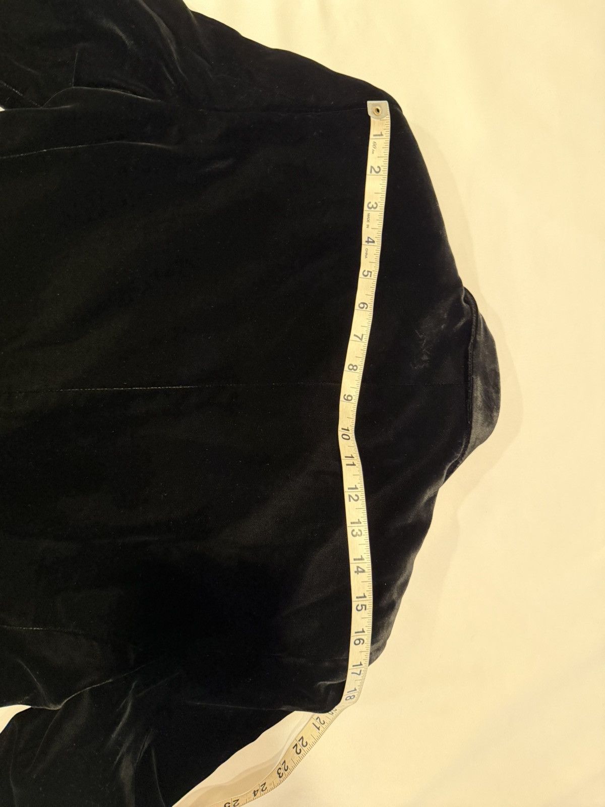 Saint Laurent Paris Saint laurent mens velvet blazer 50/40. $3860 Size US M / EU 48-50 / 2 - 5 Thumbnail