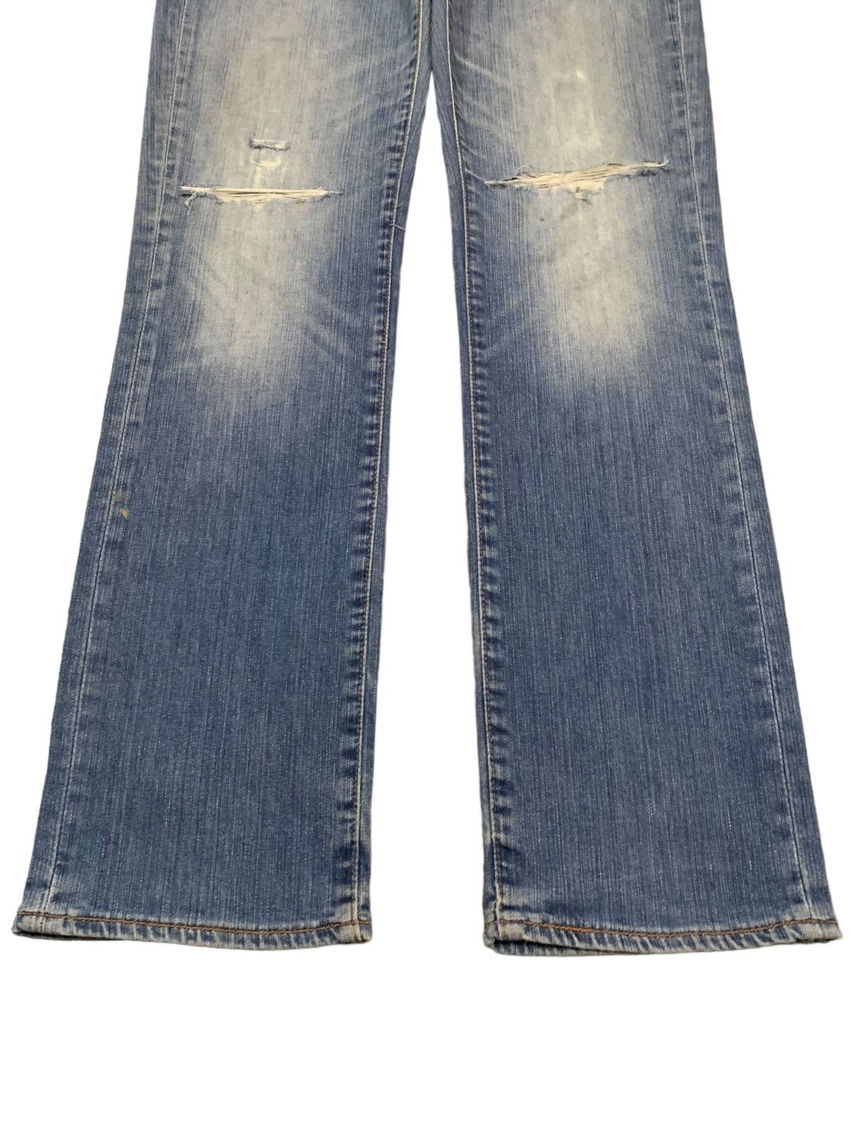 Levi's Vintage Clothing Vintage Y2K Levis 511 Blue Washed Distressed Grunge Jeans Size US 32 / EU 48 - 8 Thumbnail