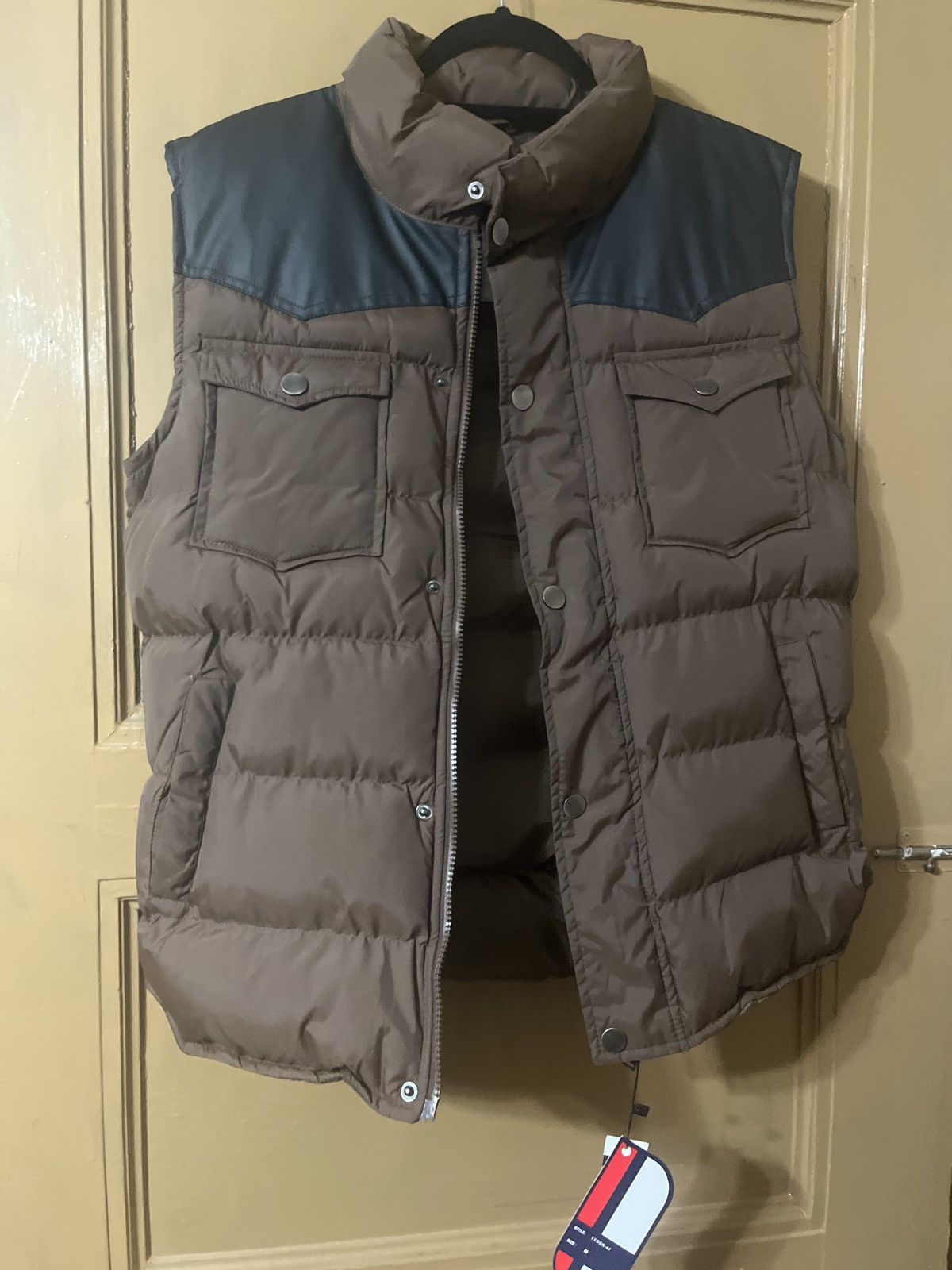 Other True Rock Men’s Brown Puffer Vest Size US M / EU 48-50 / 2 - 4 Thumbnail
