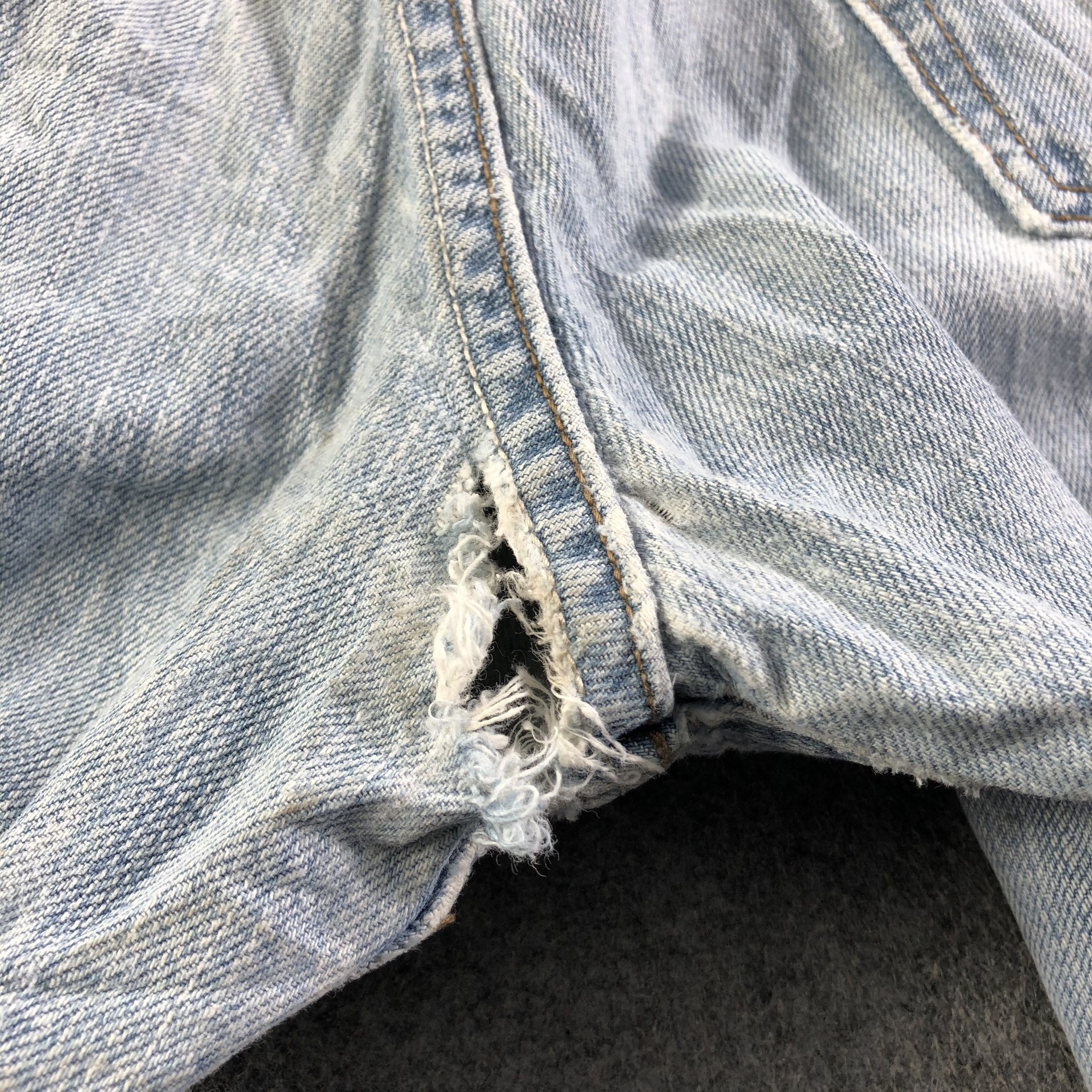 Levi's Vintage Light Wash Levis 569 Jeans-J3276 Size US 31 - 8 Thumbnail
