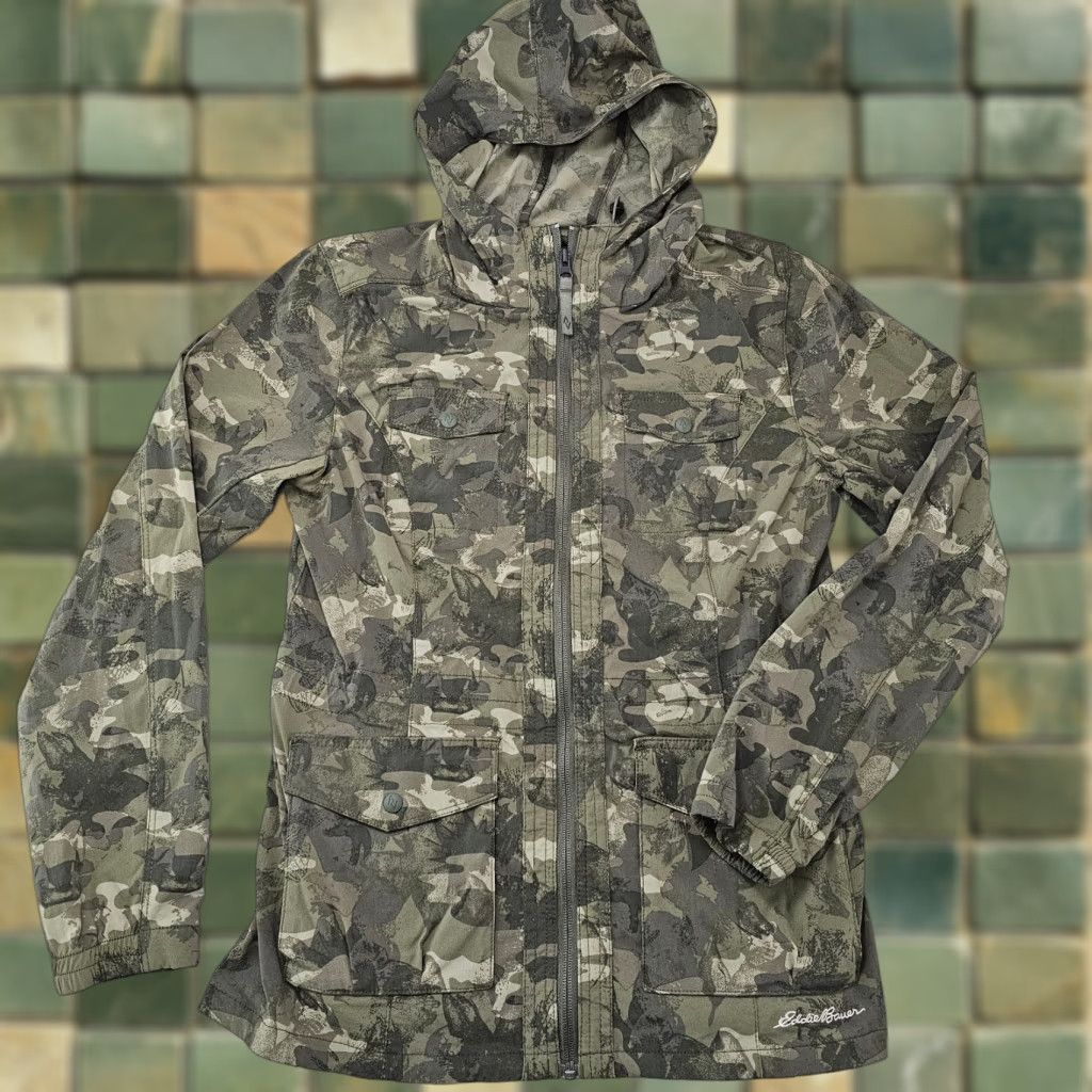 Eddie Bauer Eddie Bauer Travex Jacket Womens Small Green Camo Full Zip Hooded Outdoor Size S / US 4 / IT 40 - 1 Thumbnail