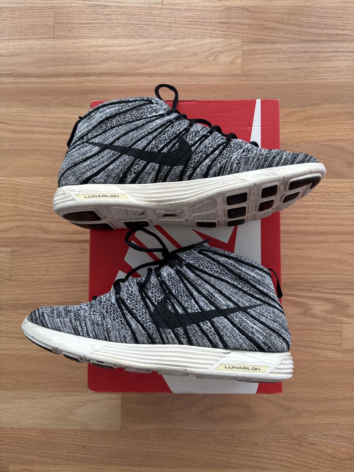 Nike Nike Lunar Flyknit Chukka Size US 10 / EU 43 - 6 Thumbnail