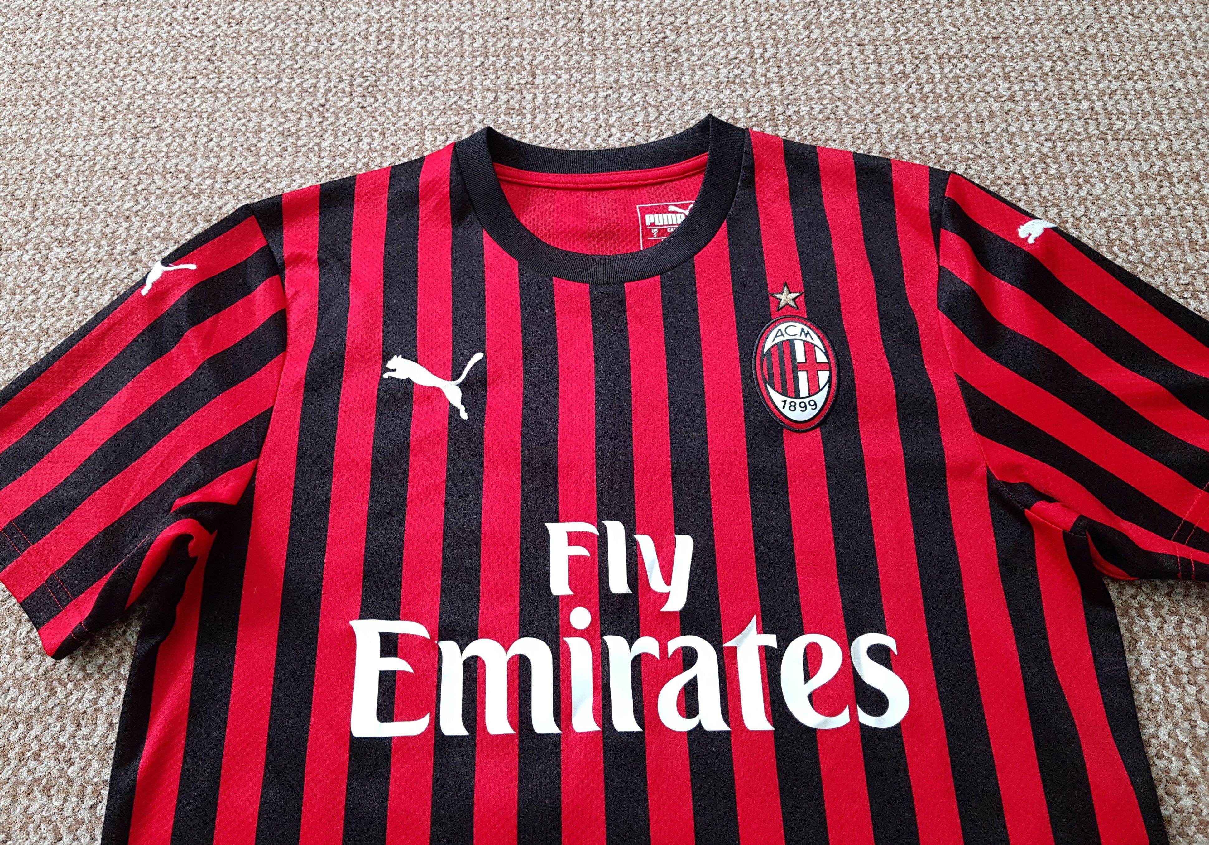 Puma Milan AC Zlatan Ibrahimovic 2019/20 Home Soccer Jersey Size US S / EU 44-46 / 1 - 5 Thumbnail