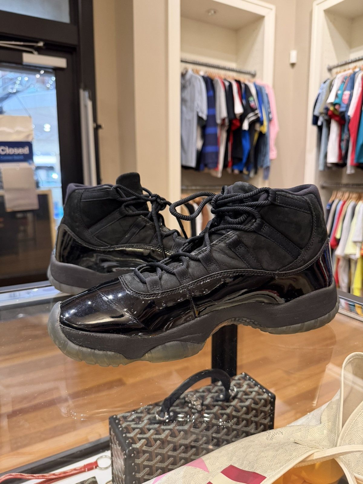 Jordan Brand Jordan 11 Retro Cap and Gown Size US 12 / EU 45 - 4 Thumbnail