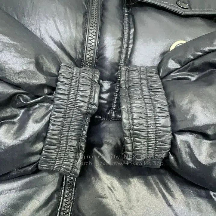 Moncler Moncler Montbeliard Hooded Short Down Jacket. Size US S / EU 44-46 / 1 - 5 Thumbnail