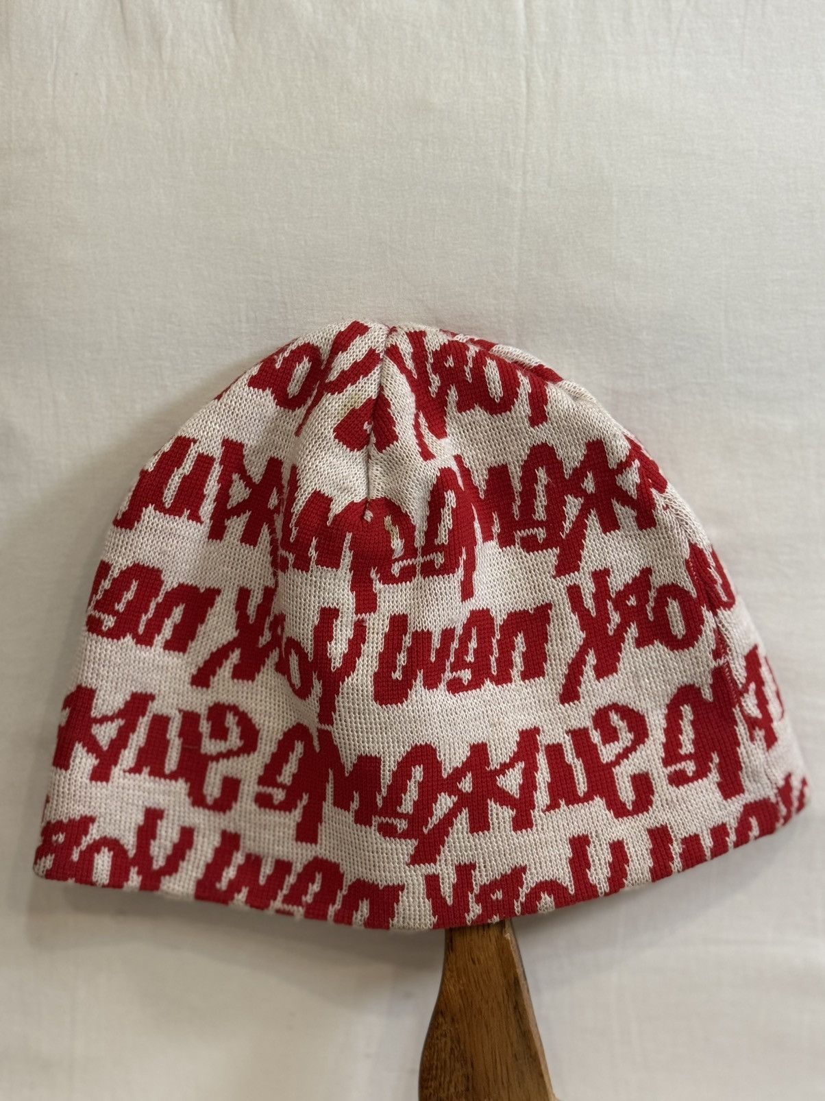 Supreme Supreme Graffiti Fat Tip Beanie in a white and red colorway Size ONE SIZE - 4 Thumbnail